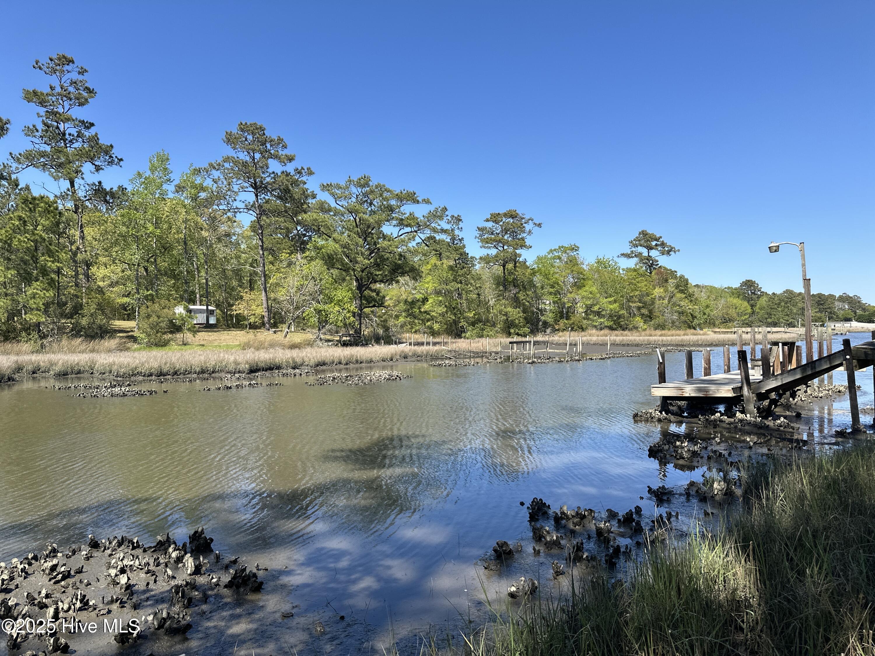 106 Hollihaven Drive