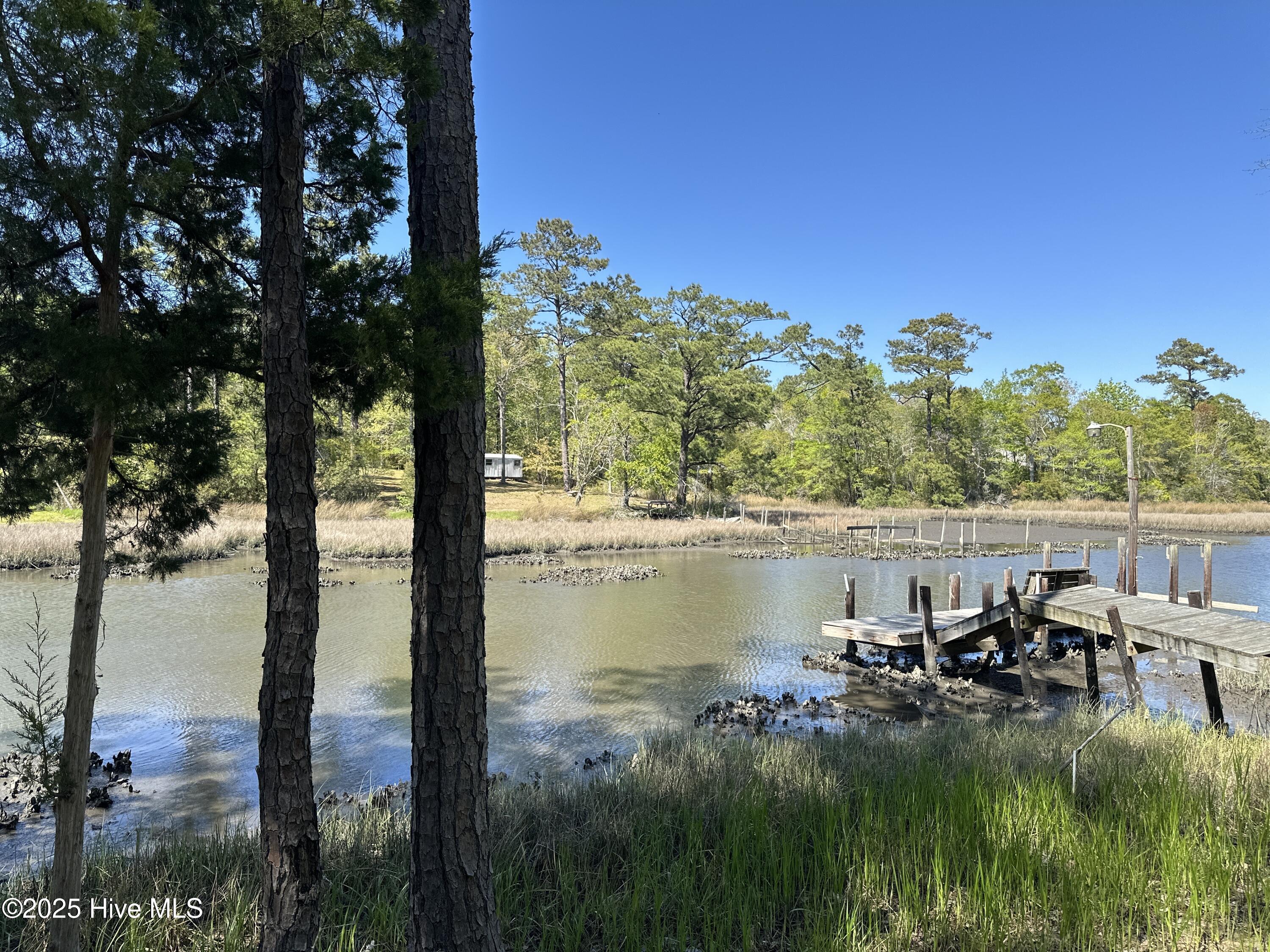 106 Hollihaven Drive