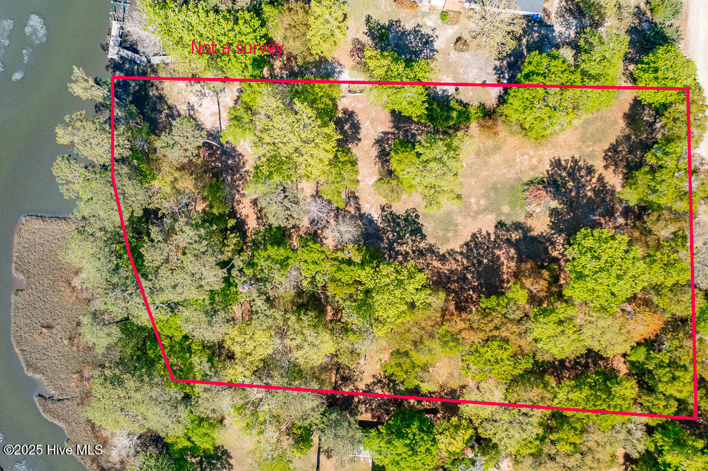 106 Hollihaven Drive