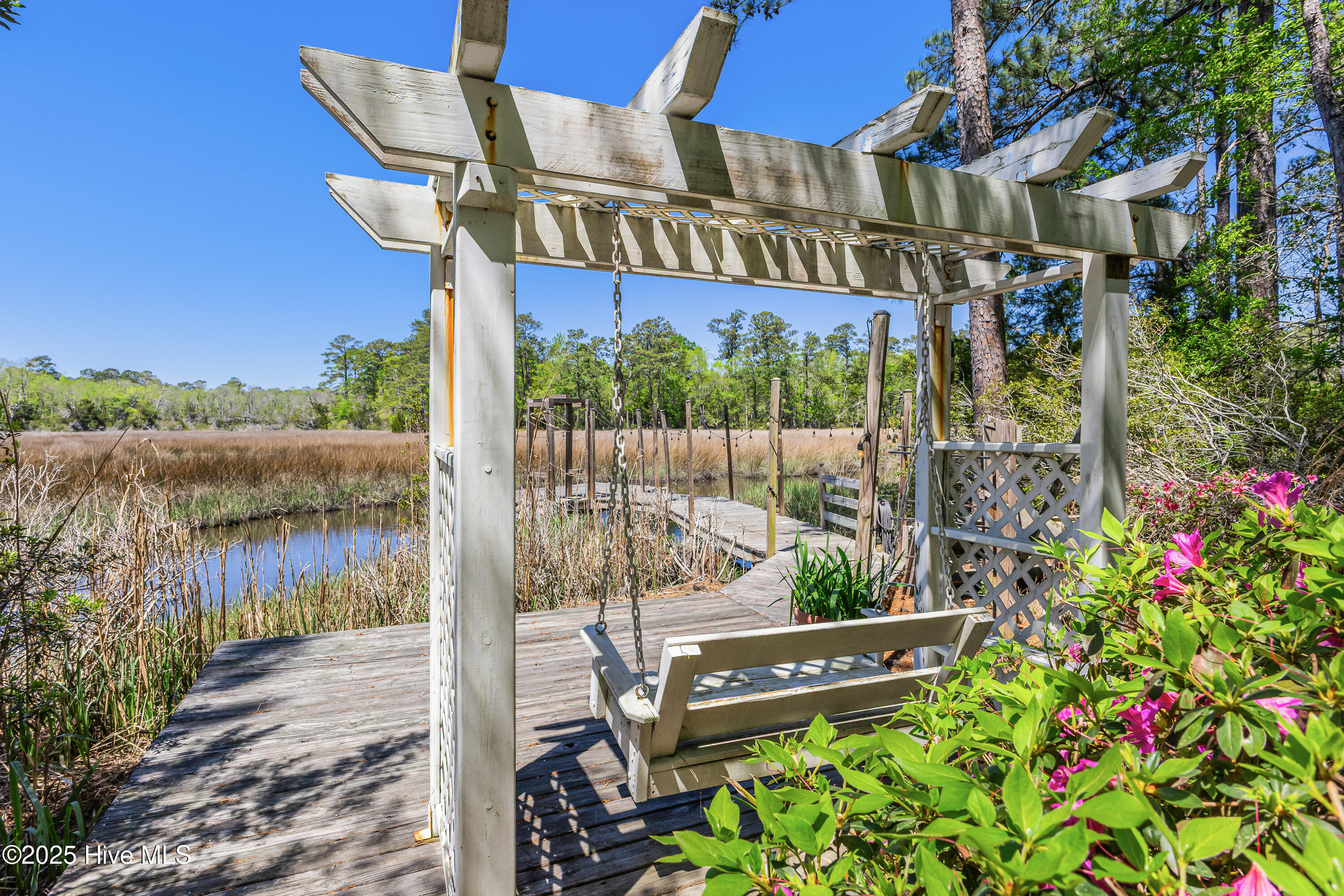 117 Canvasback Point
