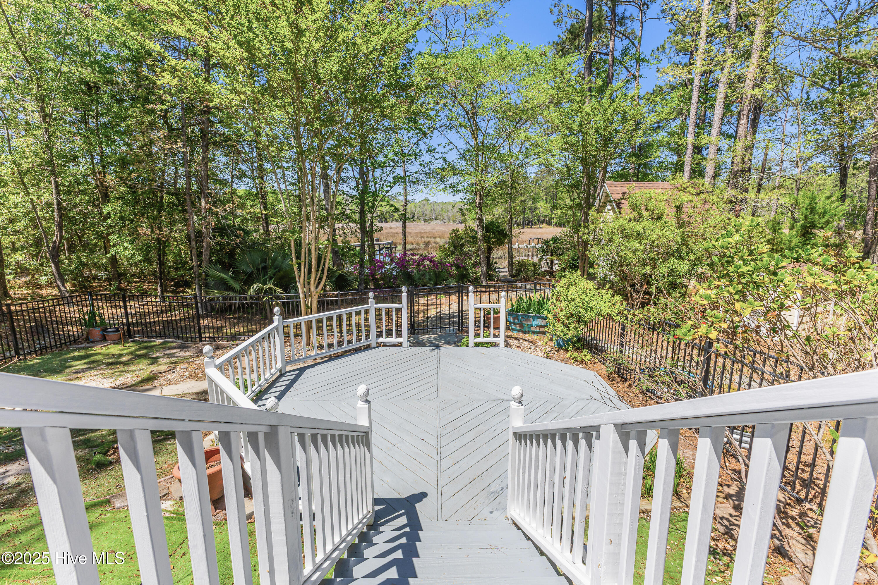 117 Canvasback Point