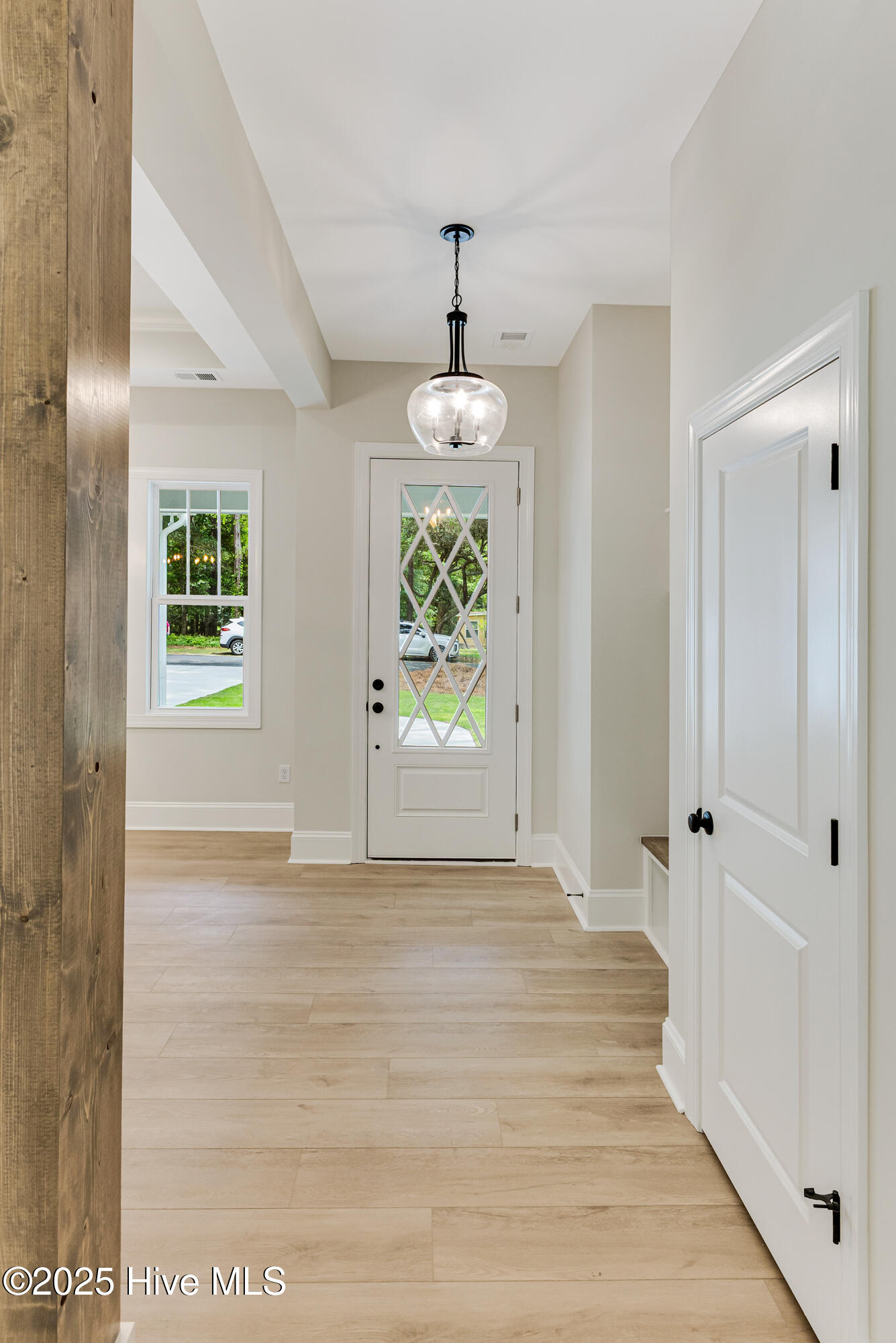 676 Folly Drive SE, Bolivia