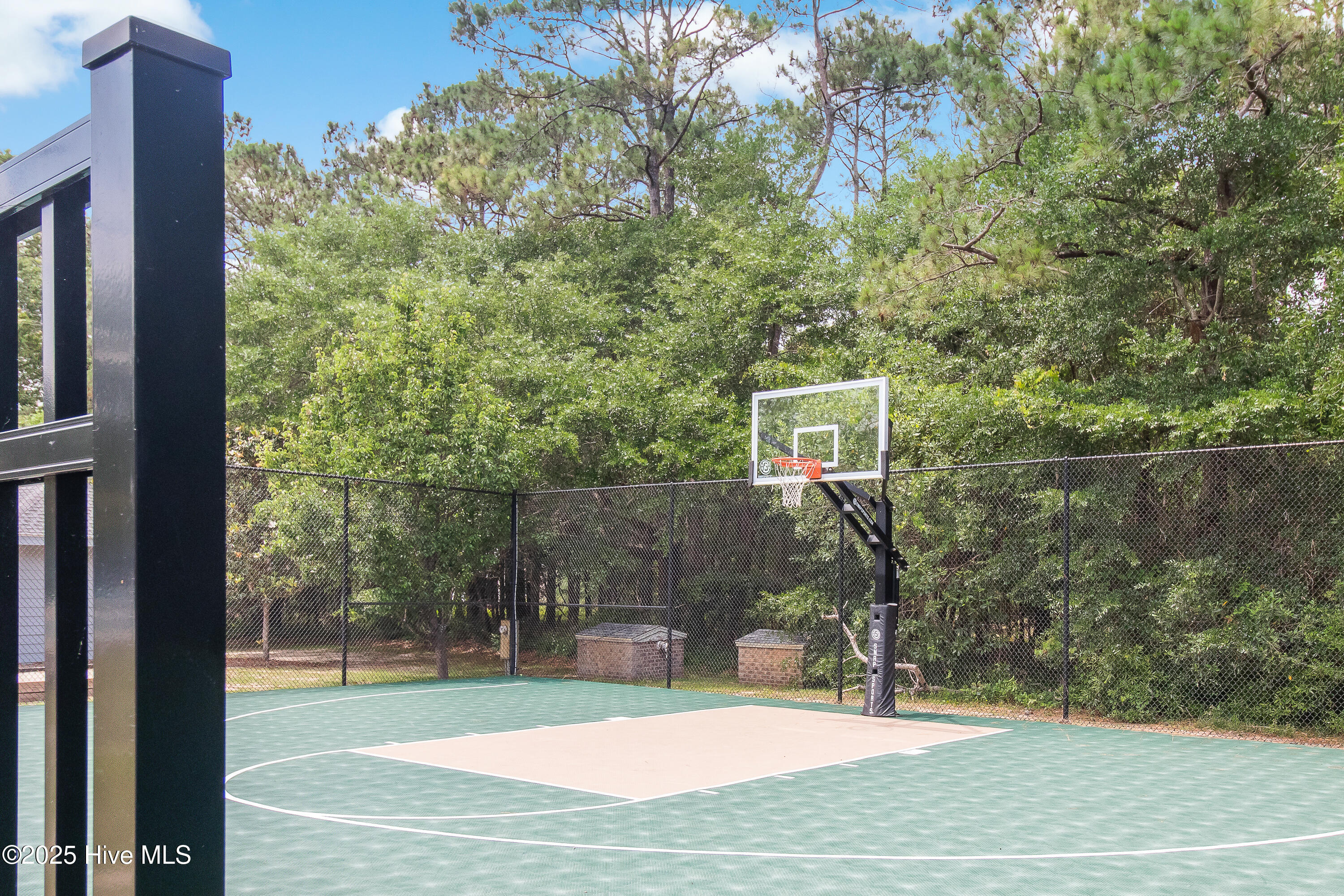 676 Folly Drive SE, Bolivia