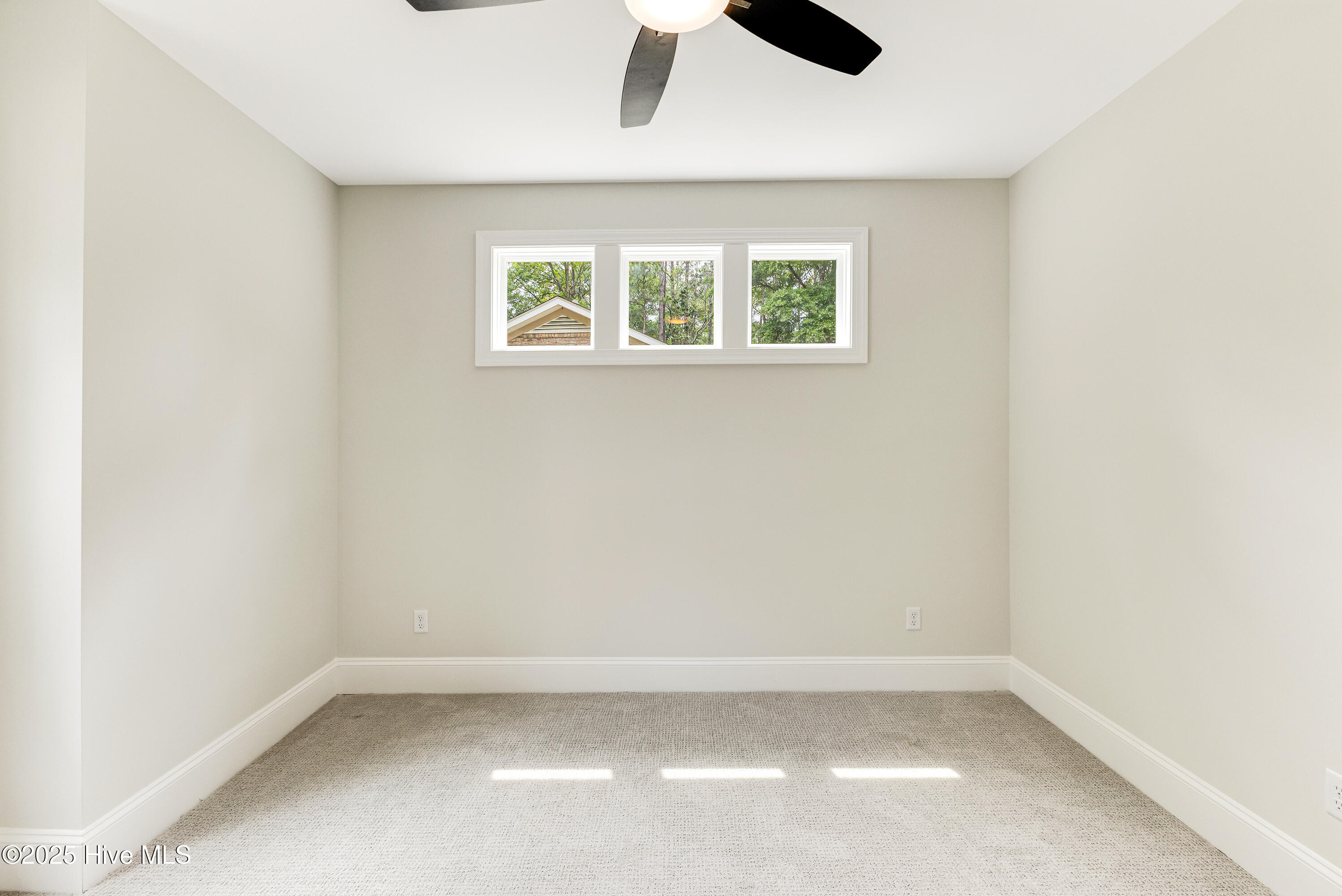 676 Folly Drive SE, Bolivia