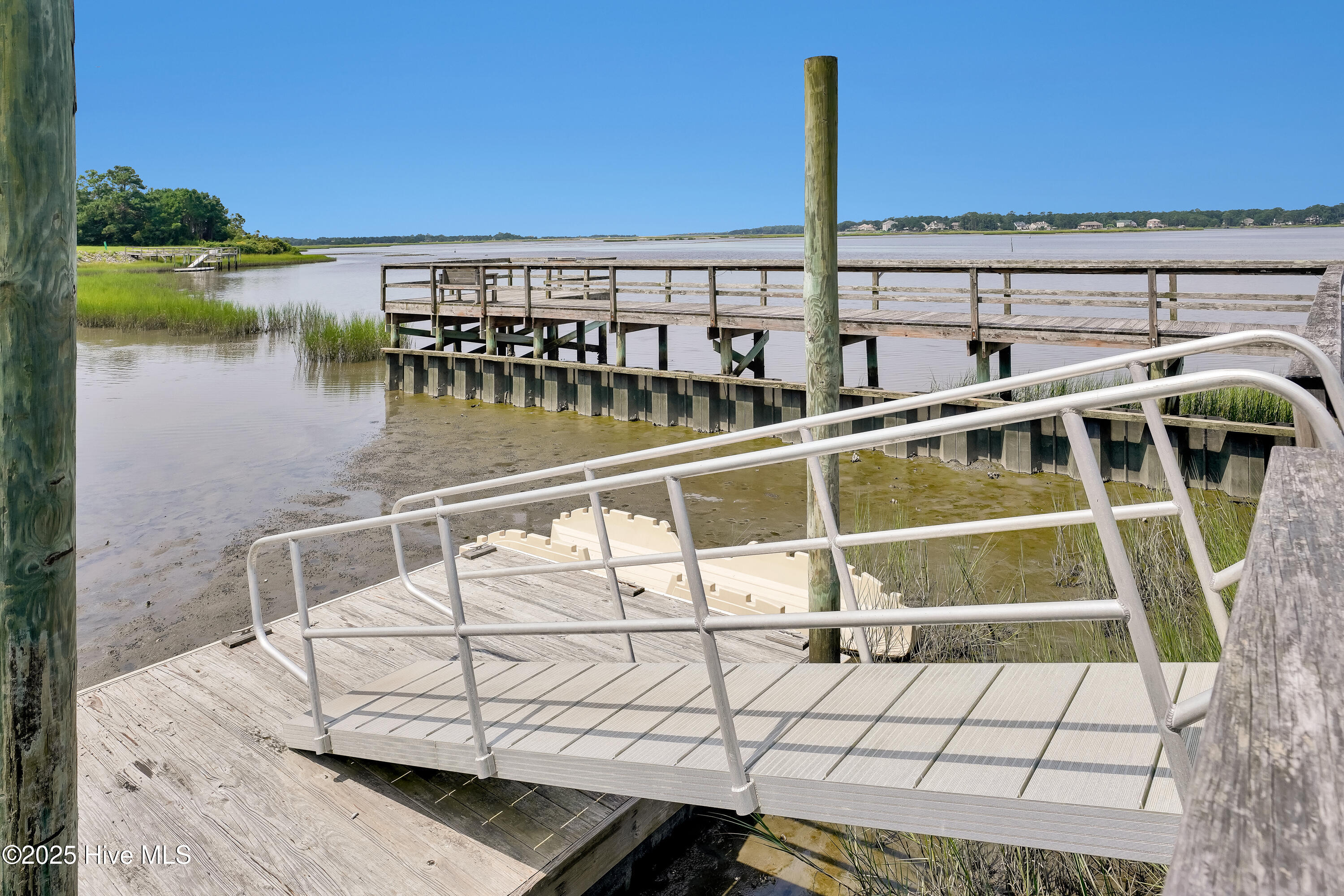 676 Folly Drive SE, Bolivia