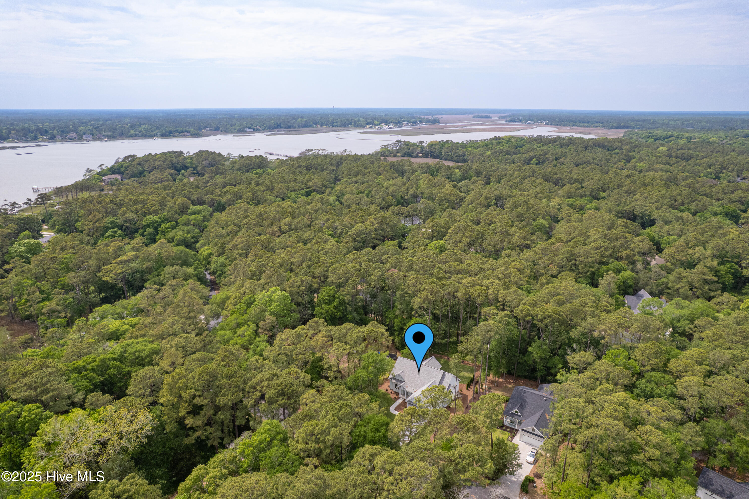 676 Folly Drive SE, Bolivia