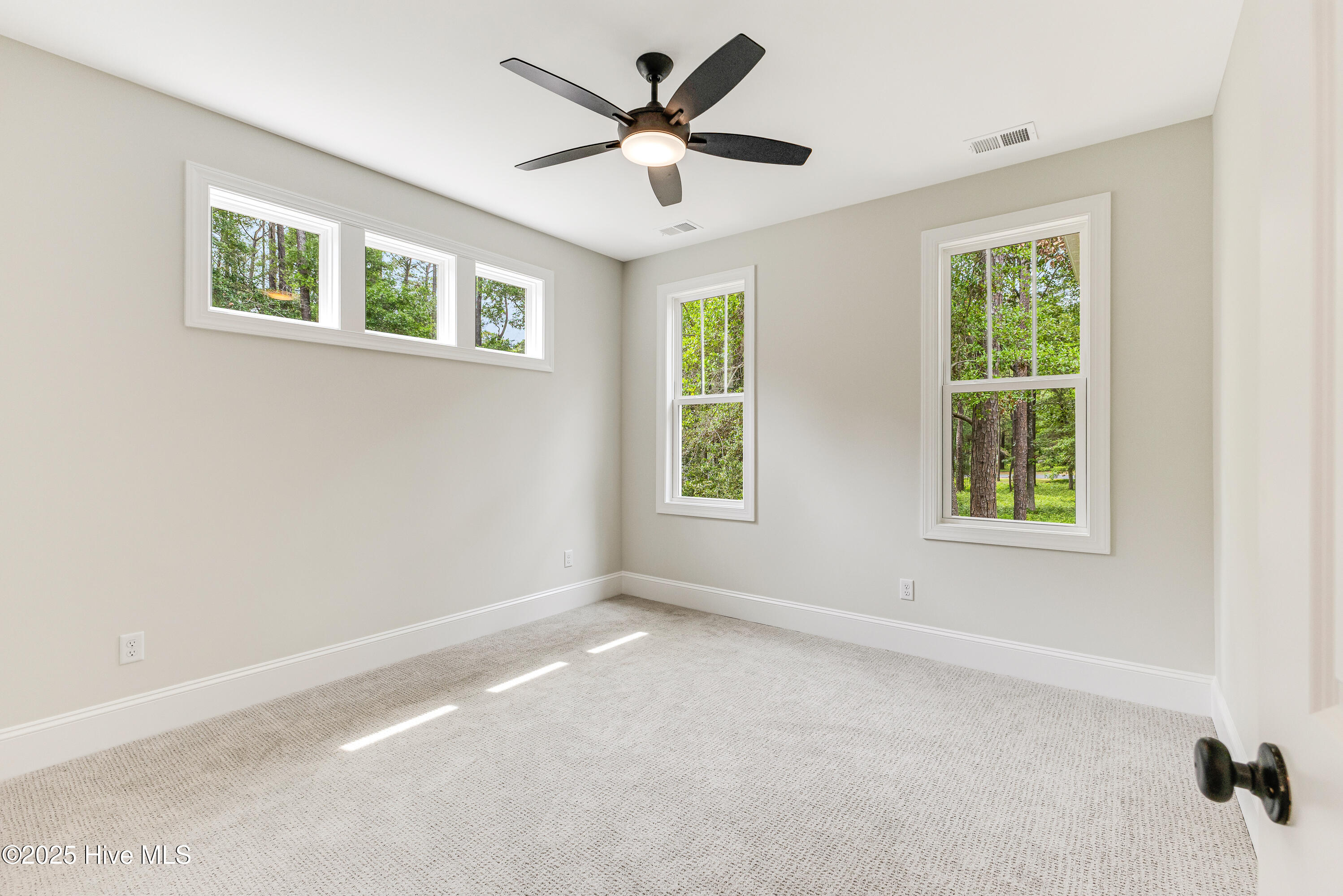 676 Folly Drive SE, Bolivia