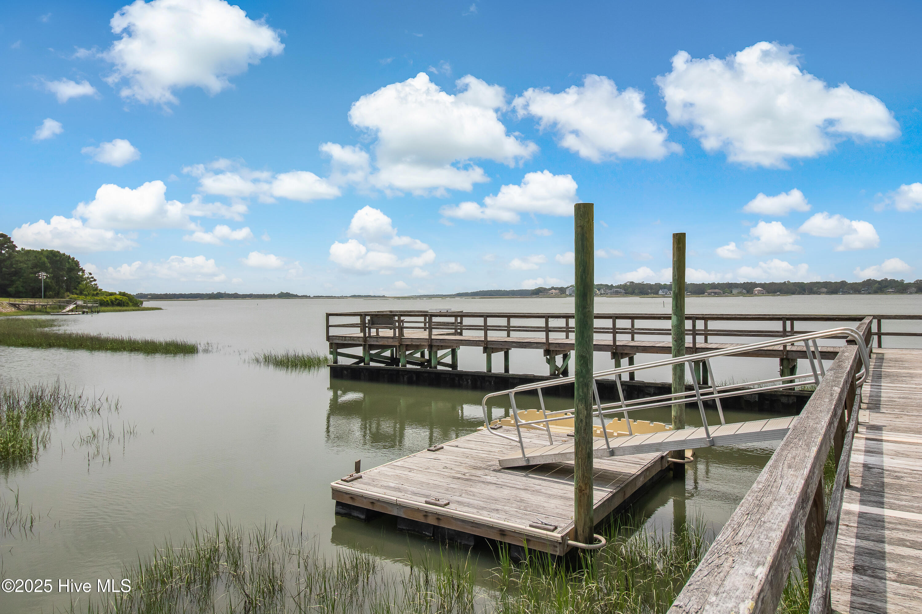 676 Folly Drive SE, Bolivia