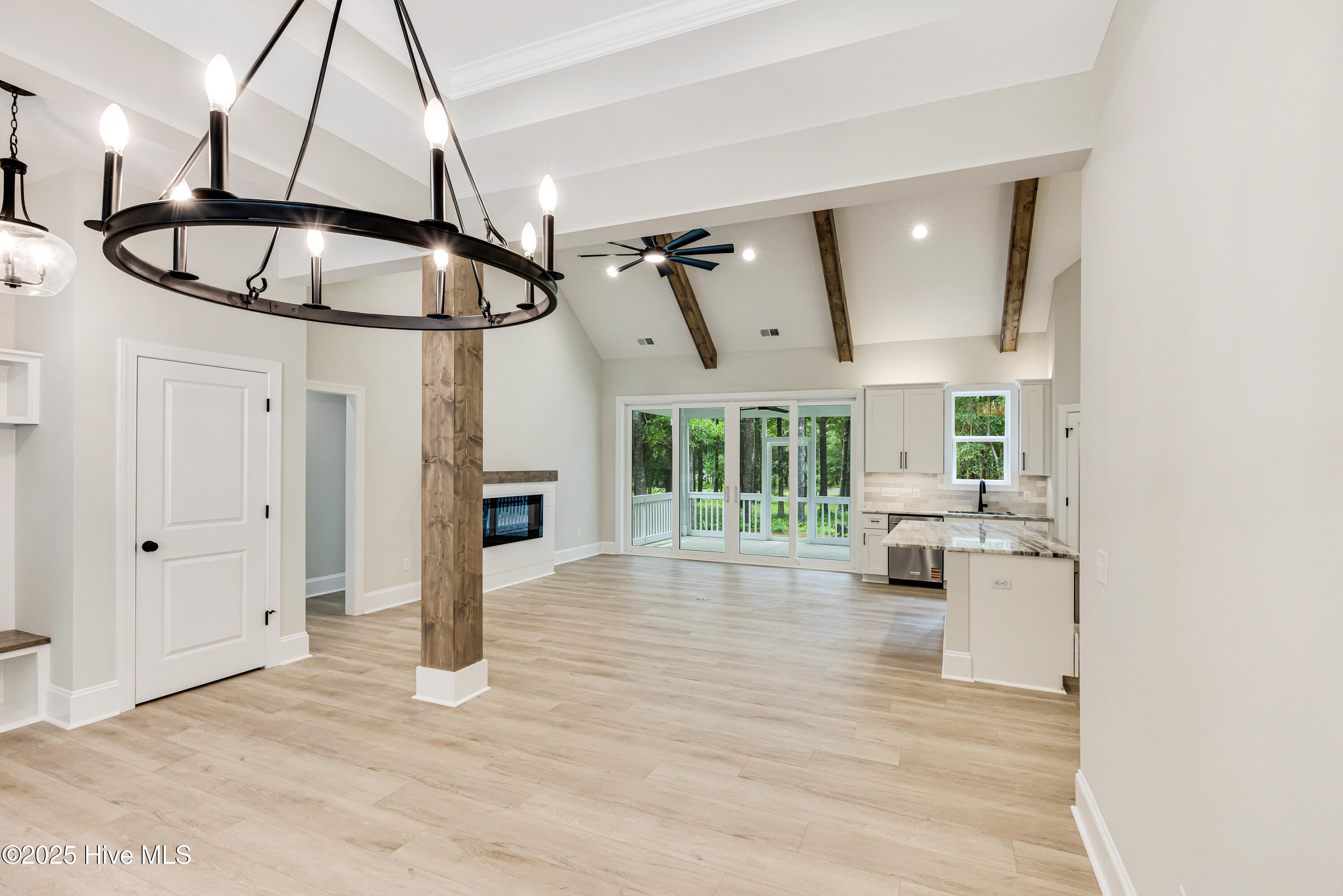 676 Folly Drive SE, Bolivia