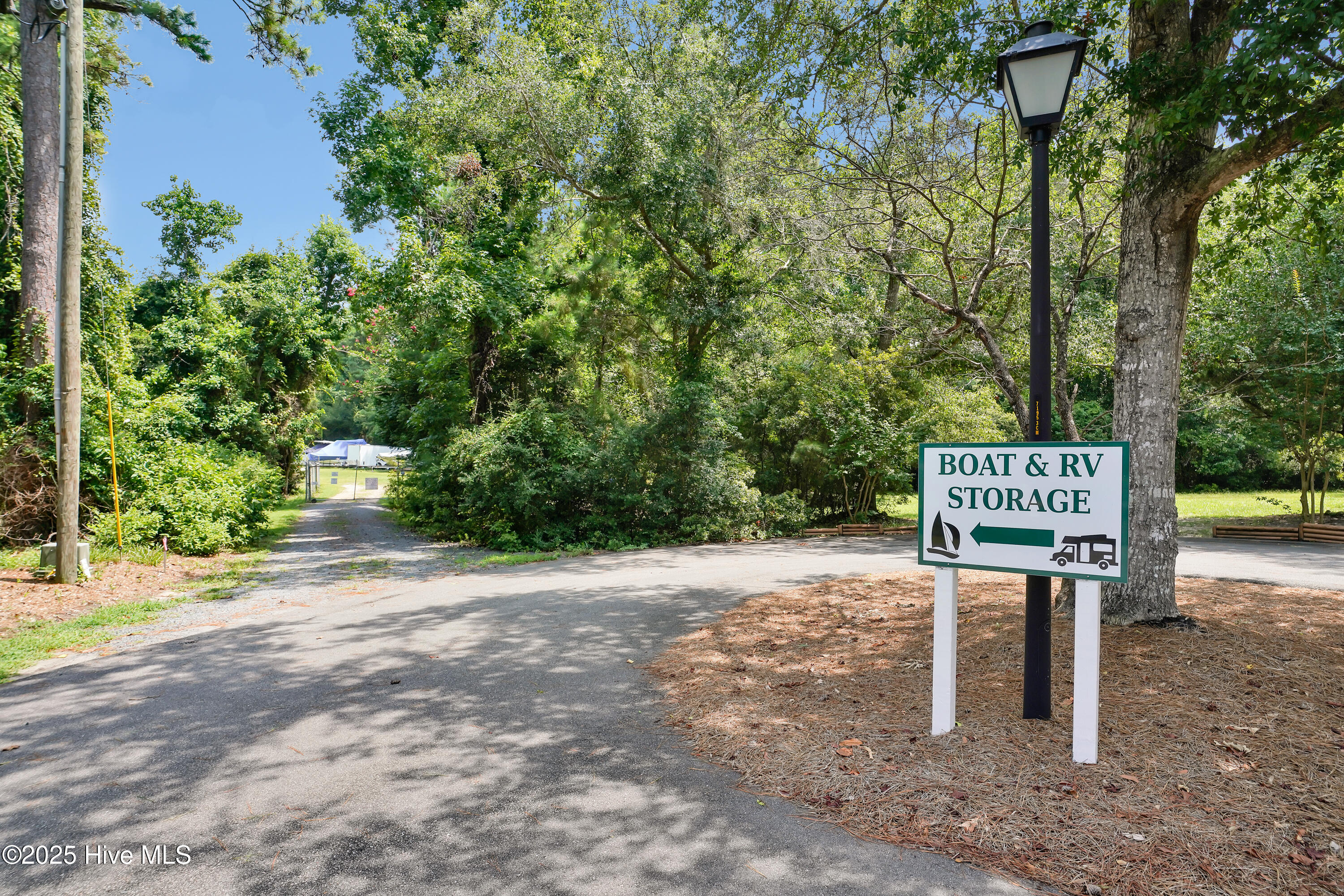 676 Folly Drive SE, Bolivia