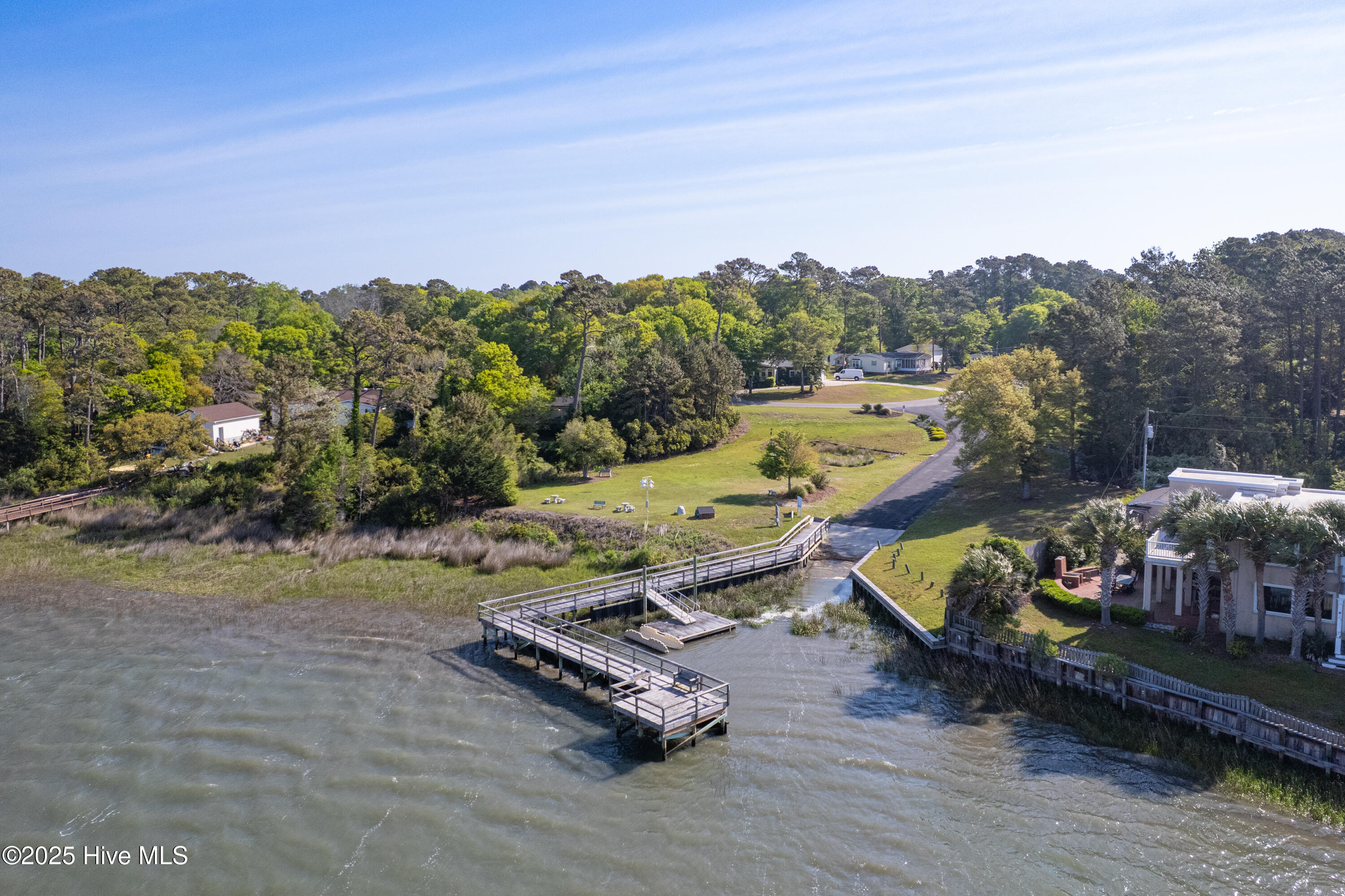 676 Folly Drive SE, Bolivia