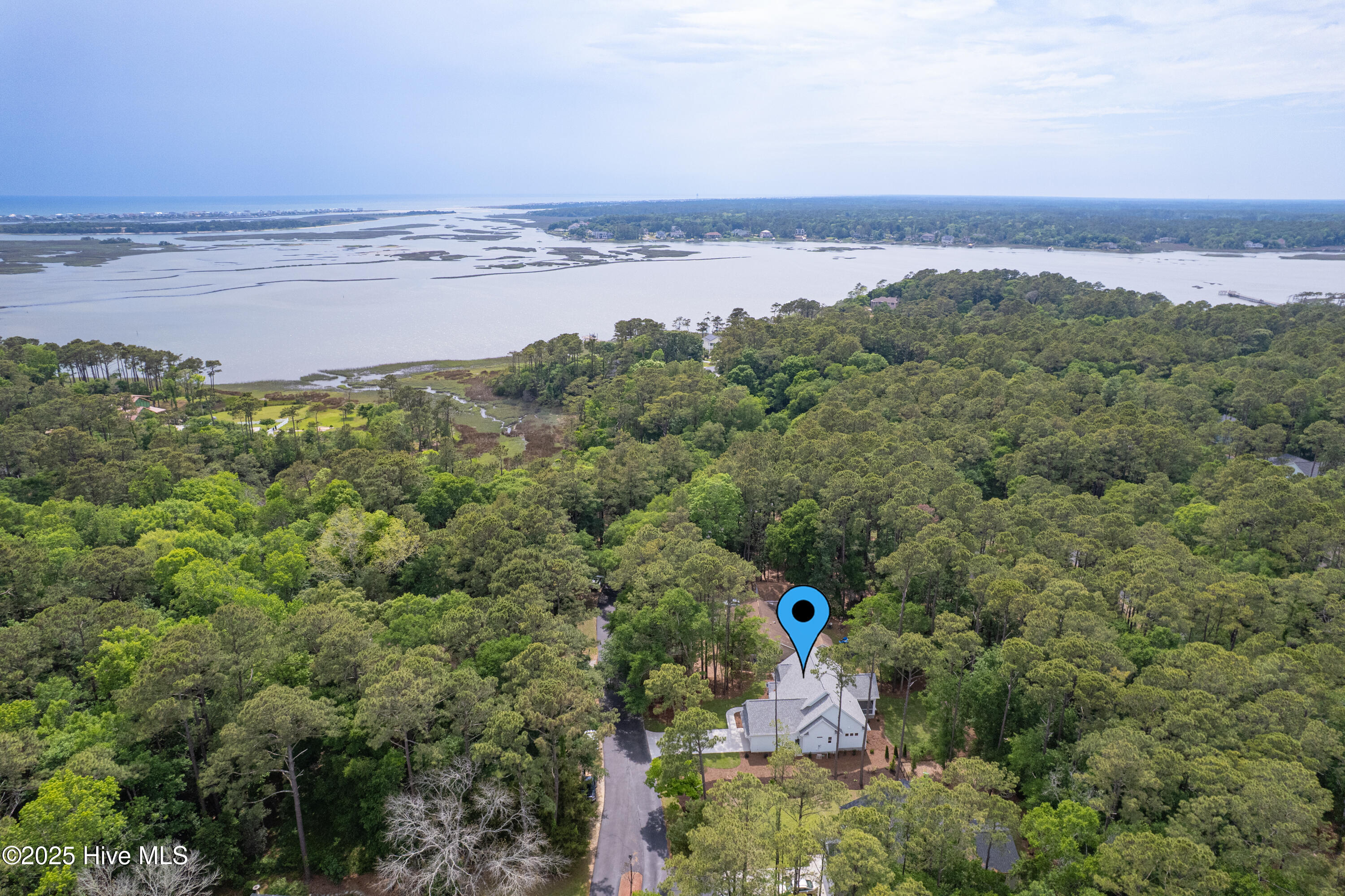 676 Folly Drive SE, Bolivia