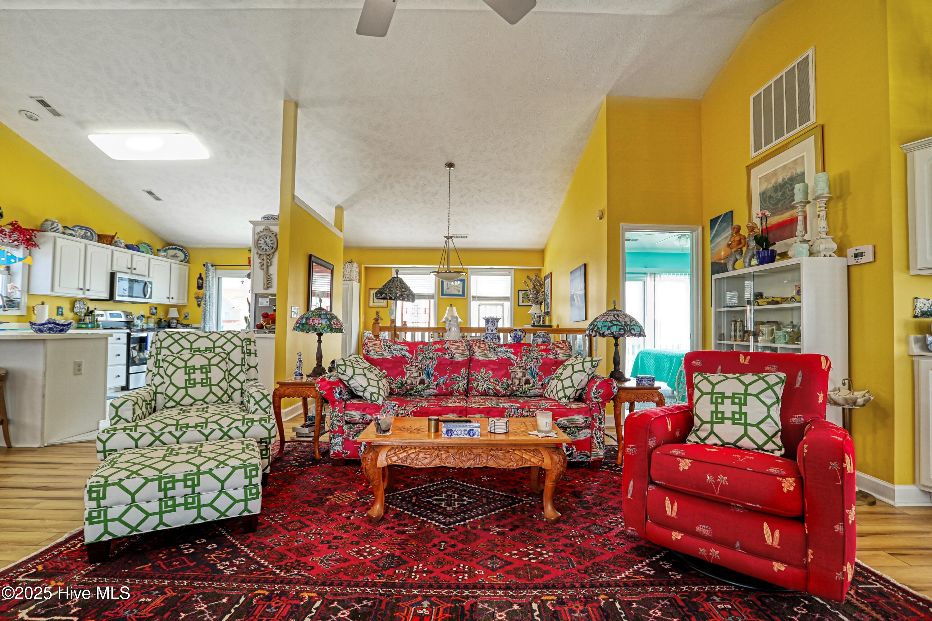 4061 4th Street, Surf City