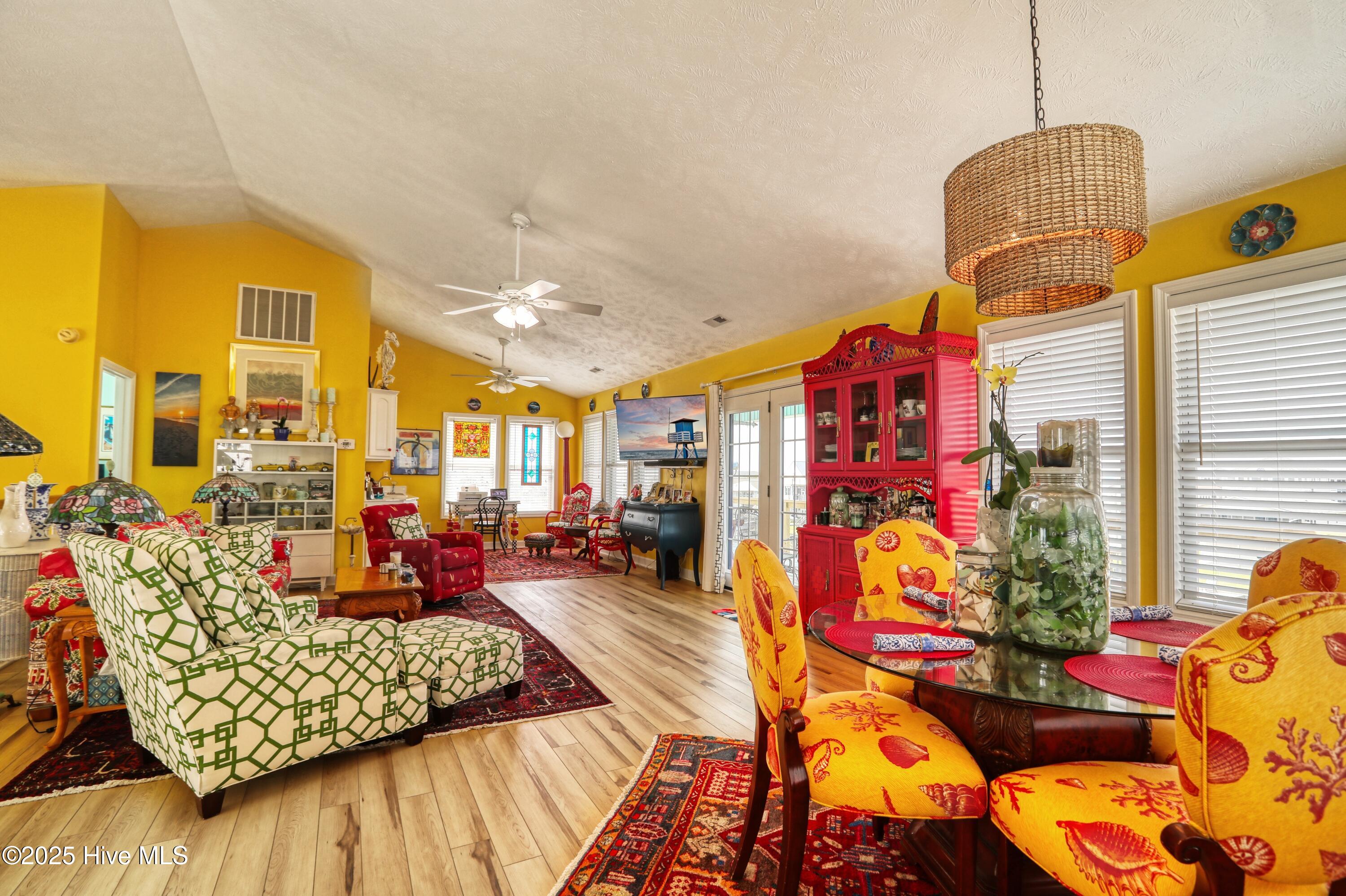 4061 4th Street, Surf City