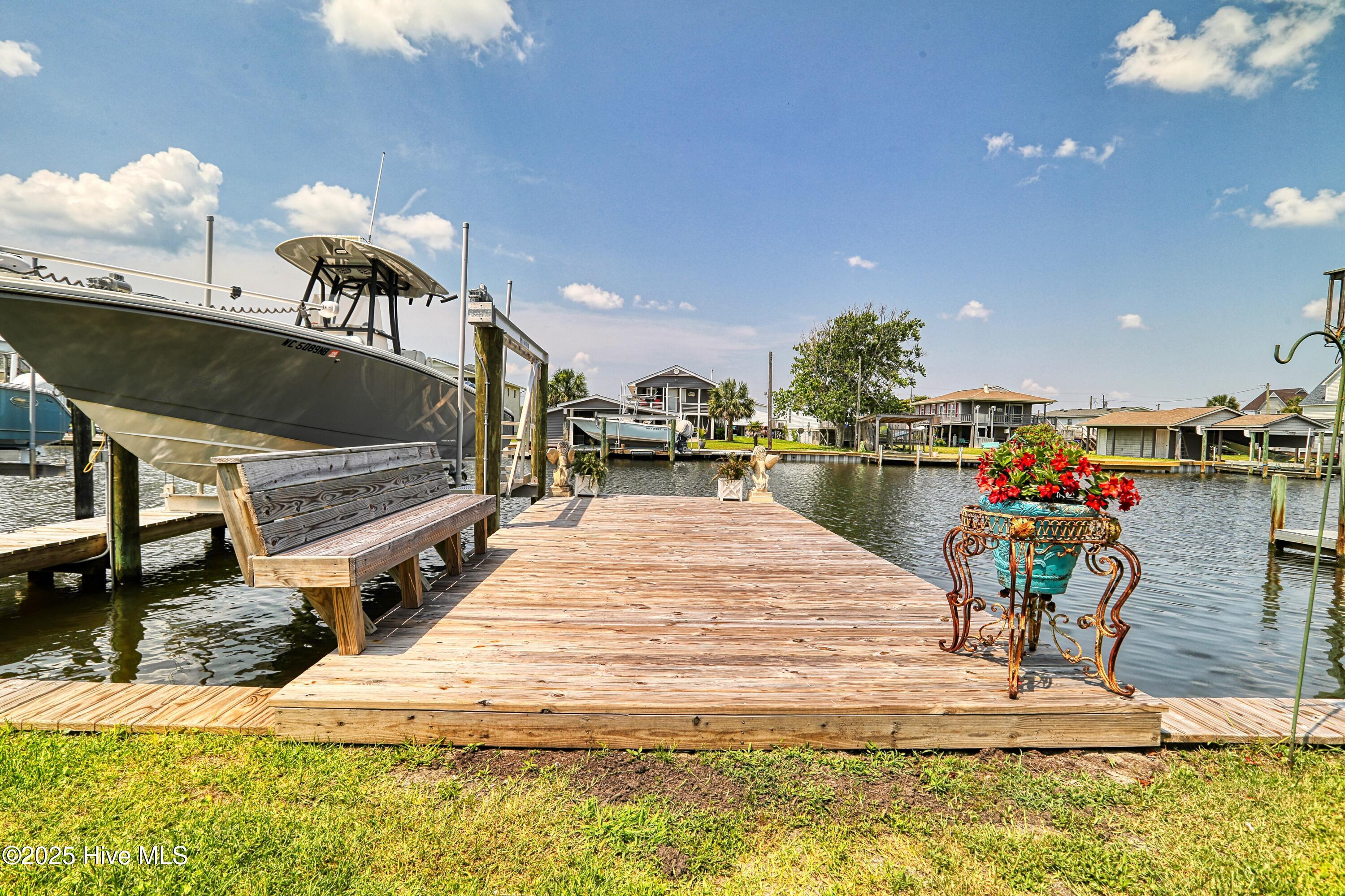 4061 4th Street, Surf City