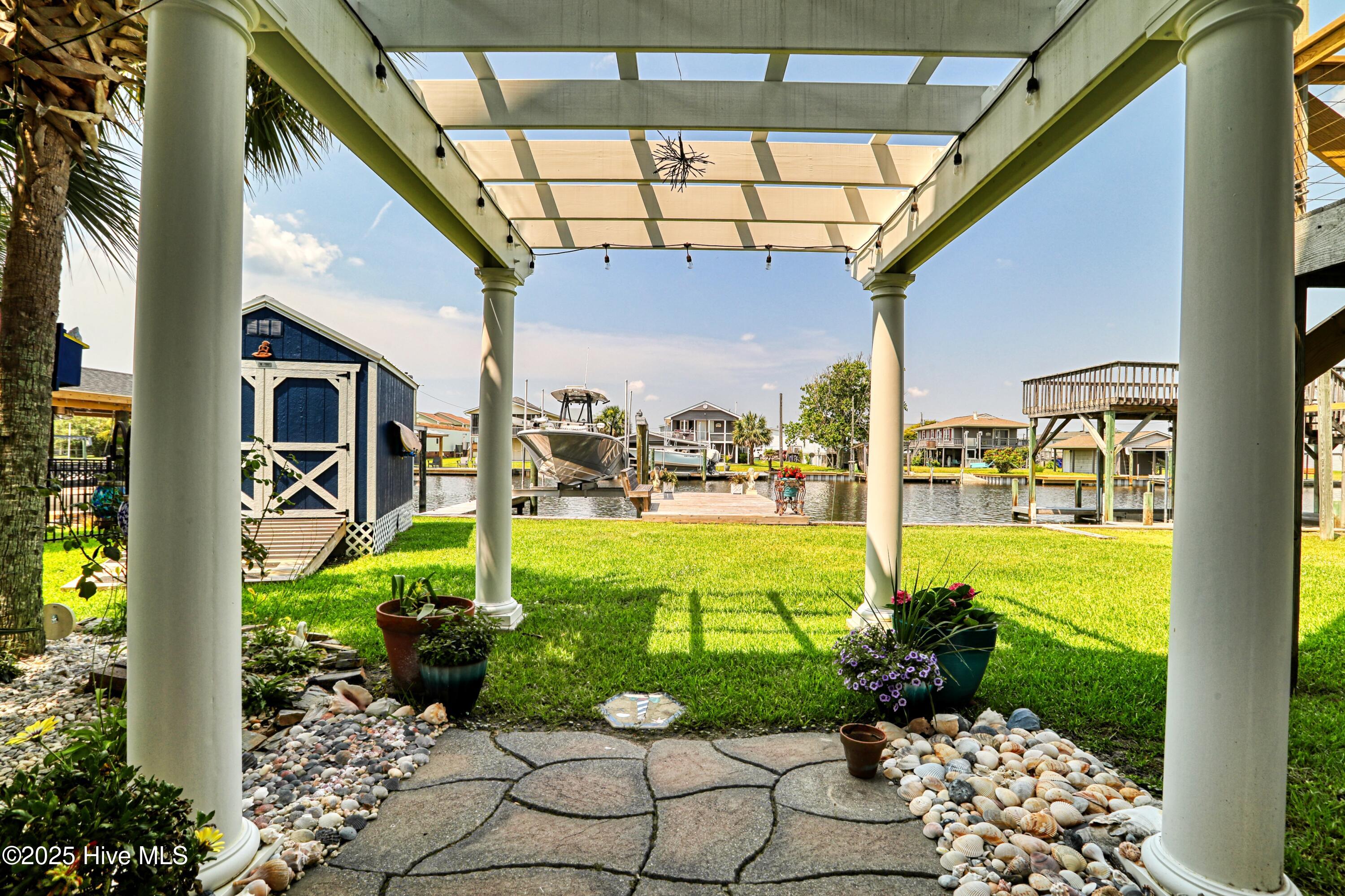 4061 4th Street, Surf City