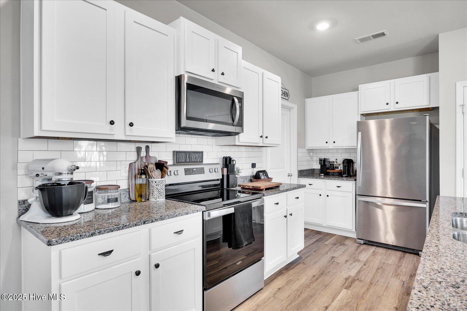 803 Airlie Vista Lane