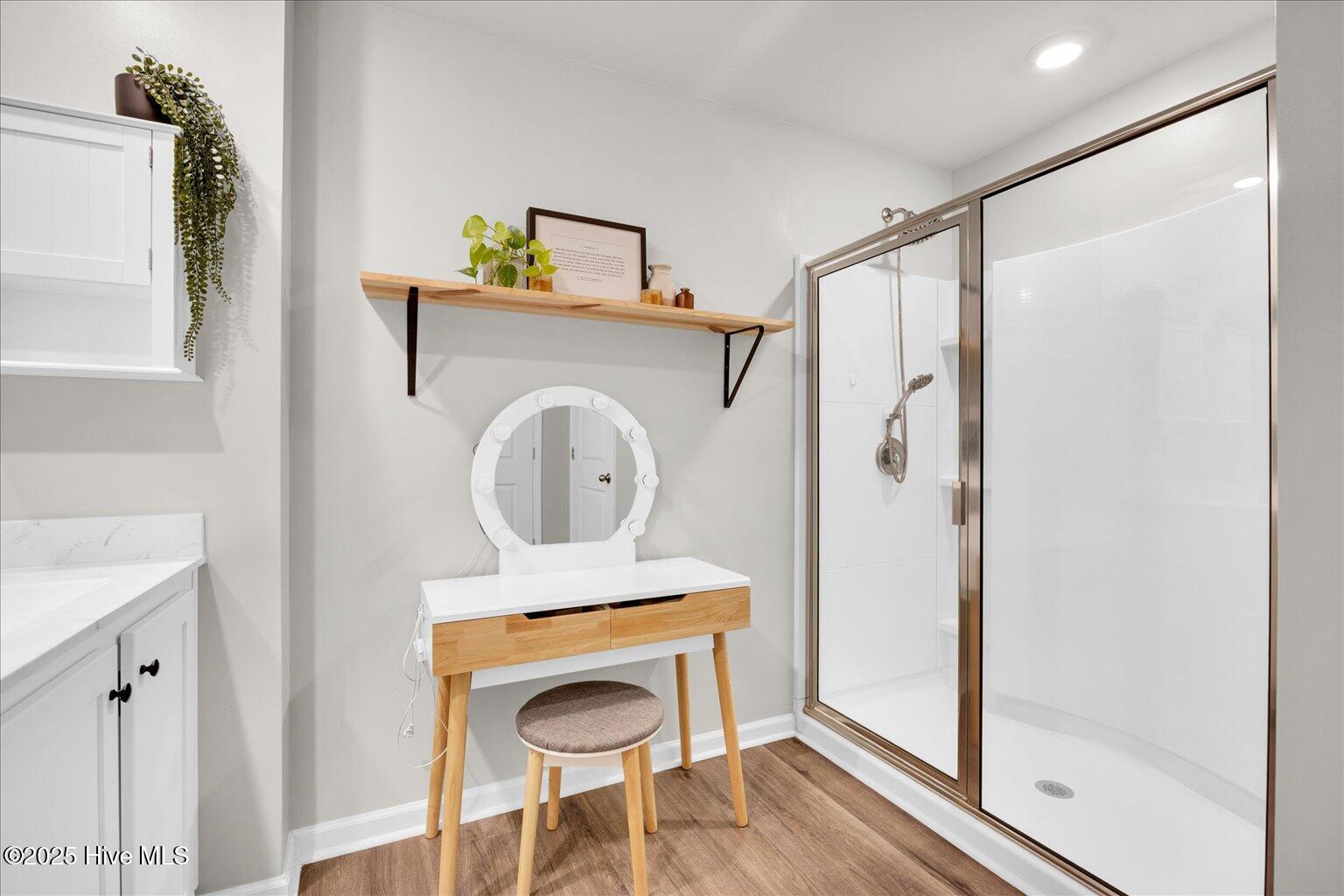 803 Airlie Vista Lane