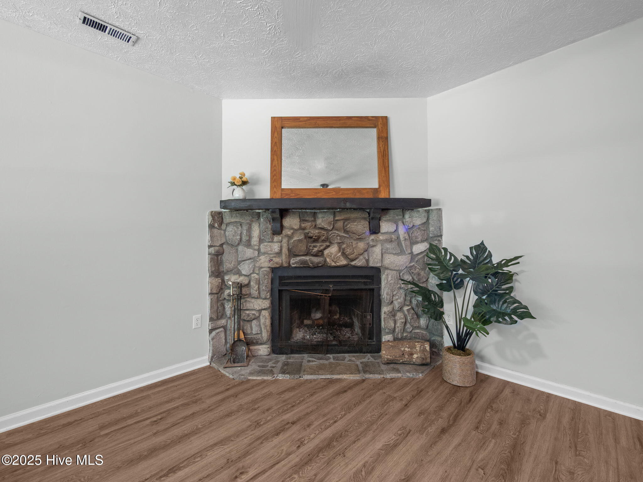 1011 Sand Ridge Road