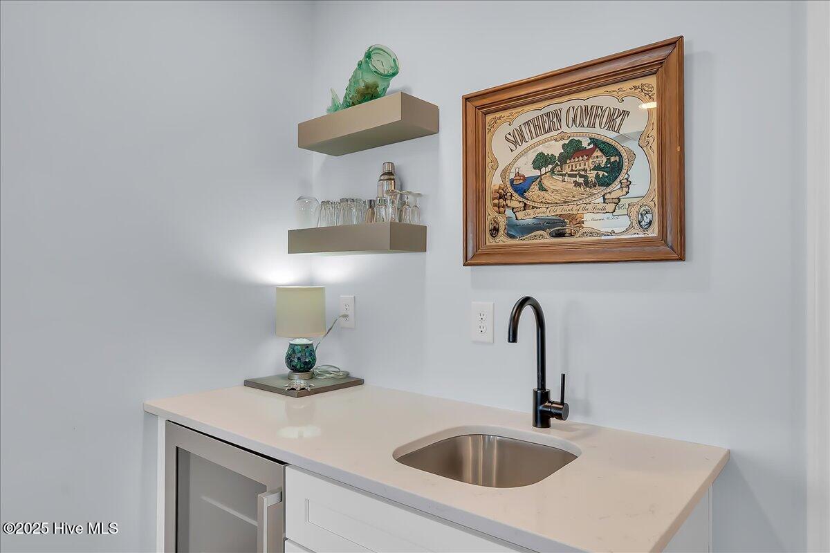 511 S Shore Drive, Surf City