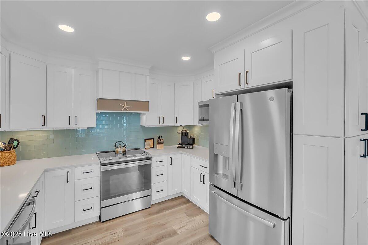 511 S Shore Drive, Surf City