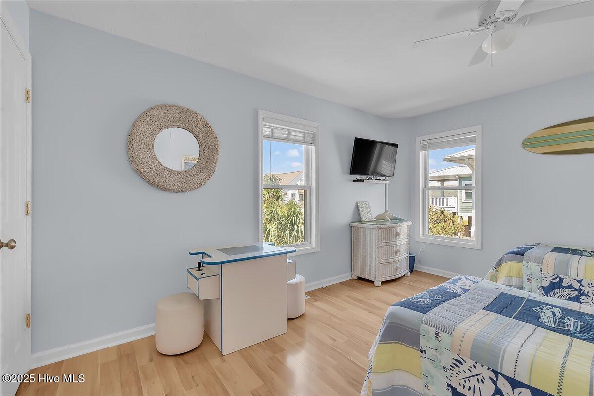 511 S Shore Drive, Surf City