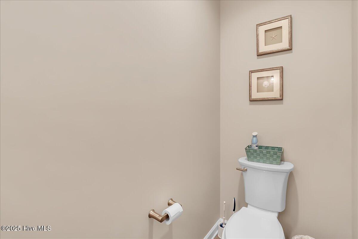 511 S Shore Drive, Surf City