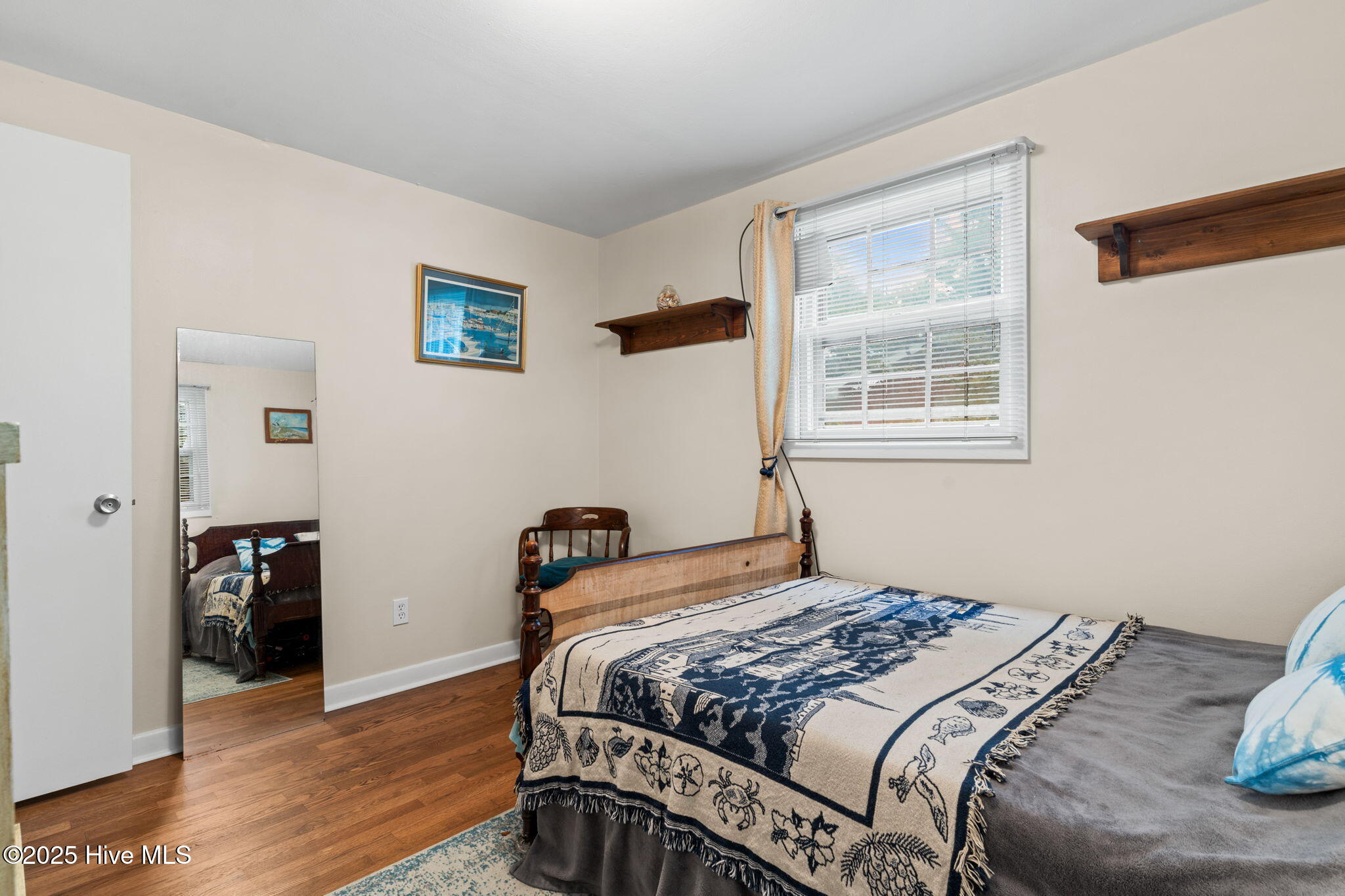 5405 Autumn Drive