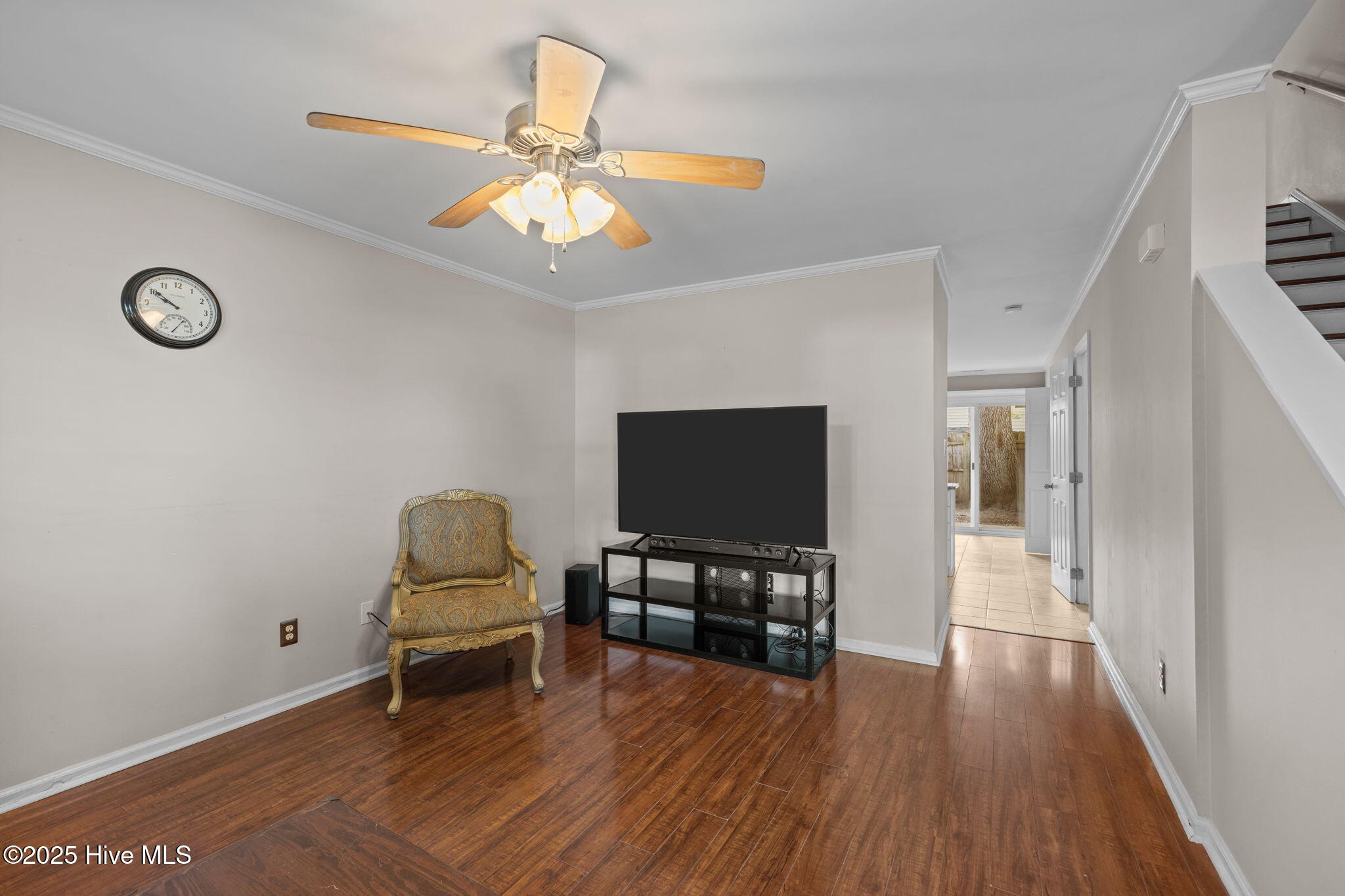 3200 Crystal Oaks Lane