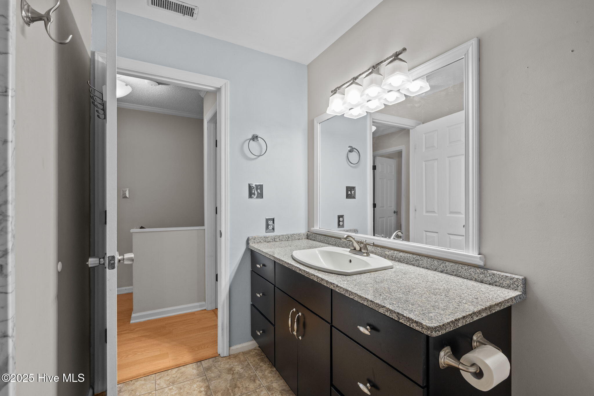 3200 Crystal Oaks Lane