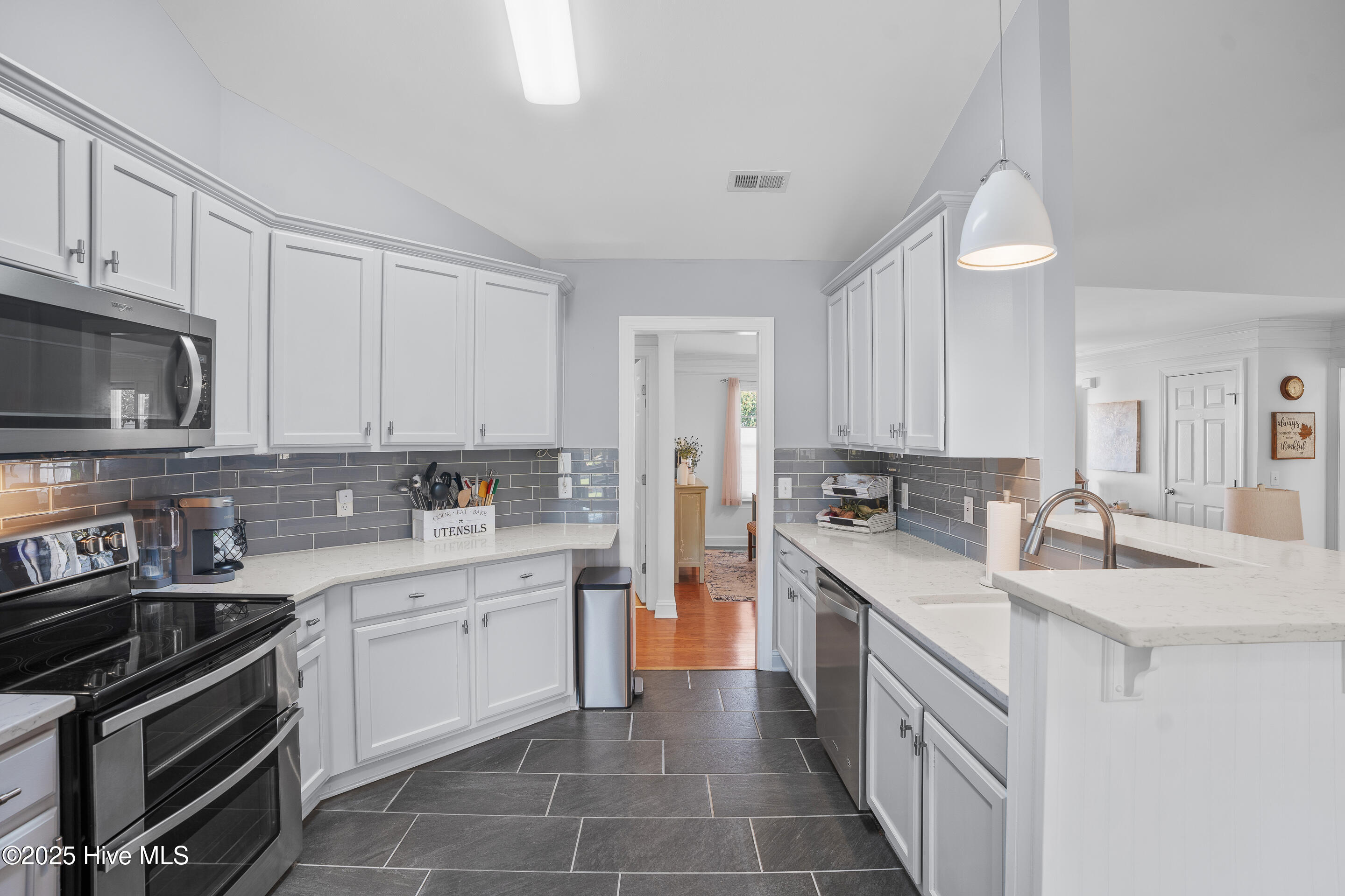 5002 Summerswell Lane, Southport