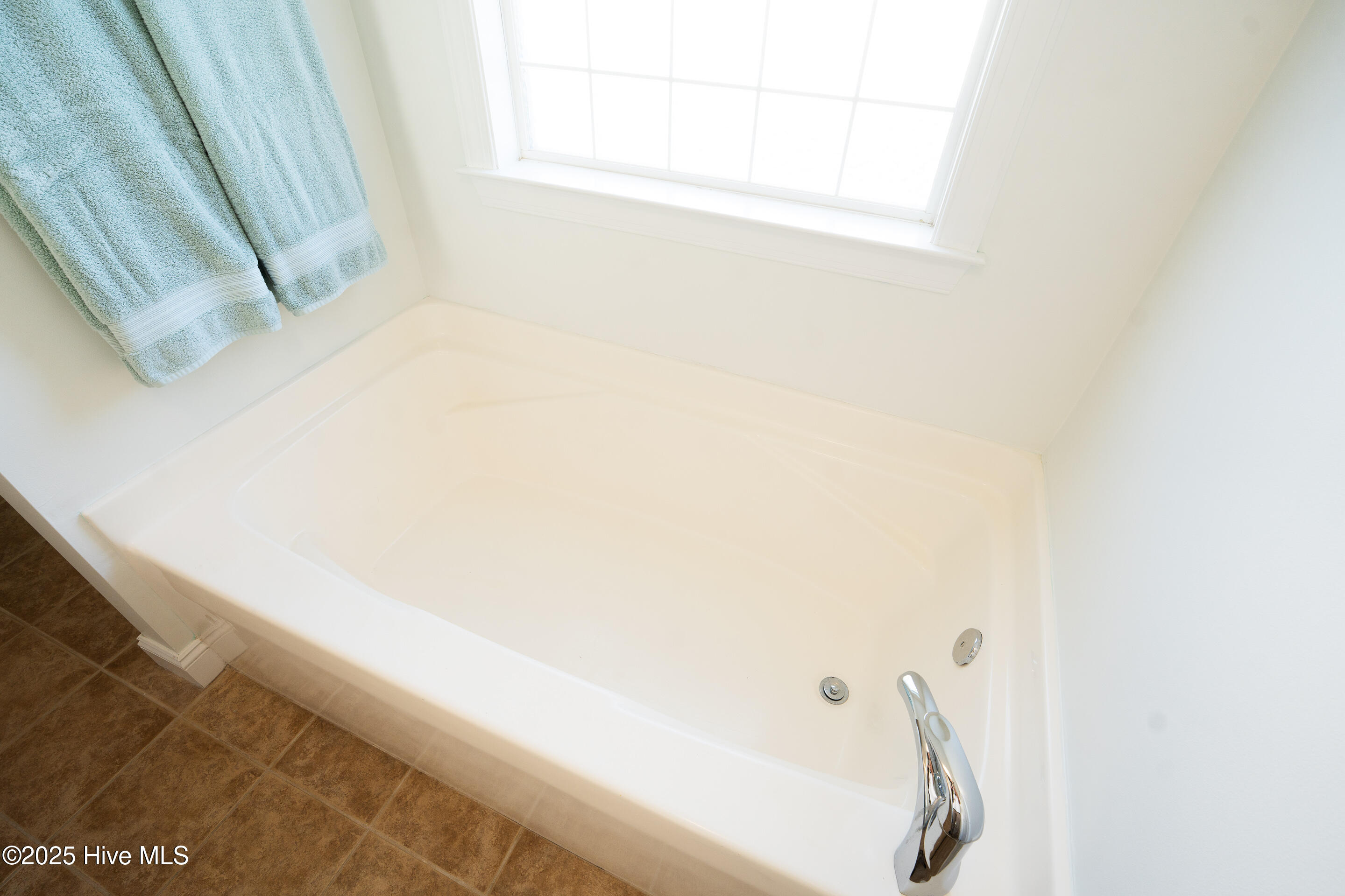 5002 Summerswell Lane, Southport