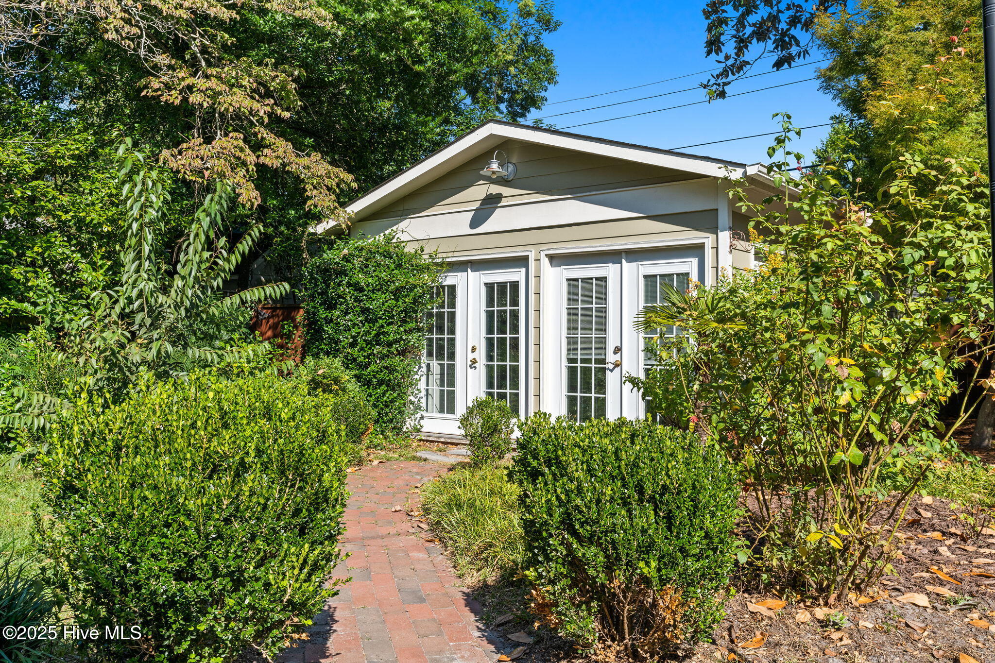 1711 Princess Street