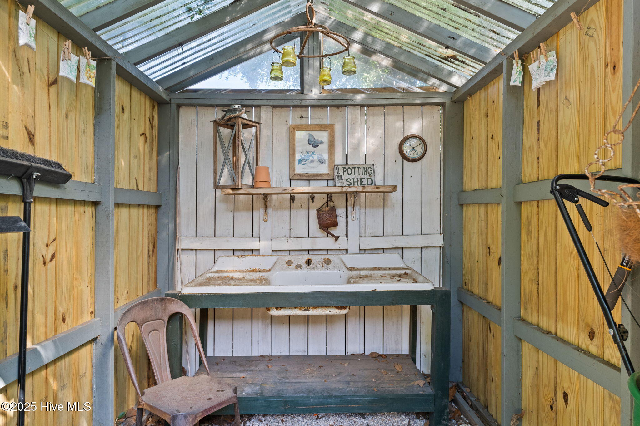 1711 Princess Street