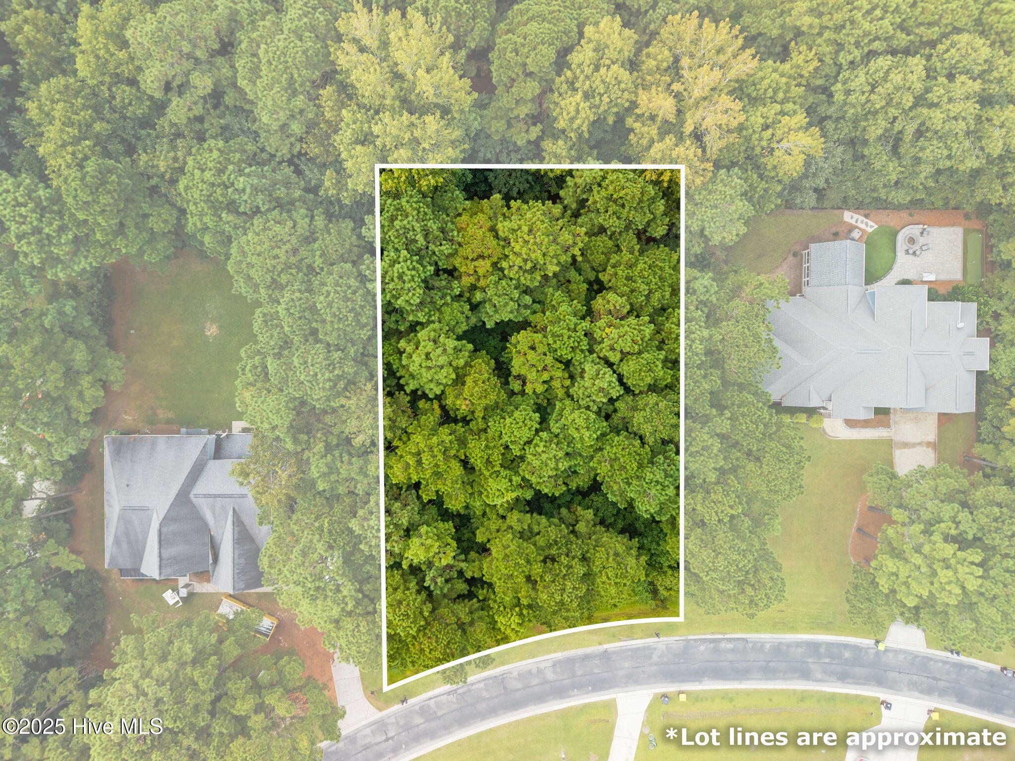 135 135 Hydrangea Lane