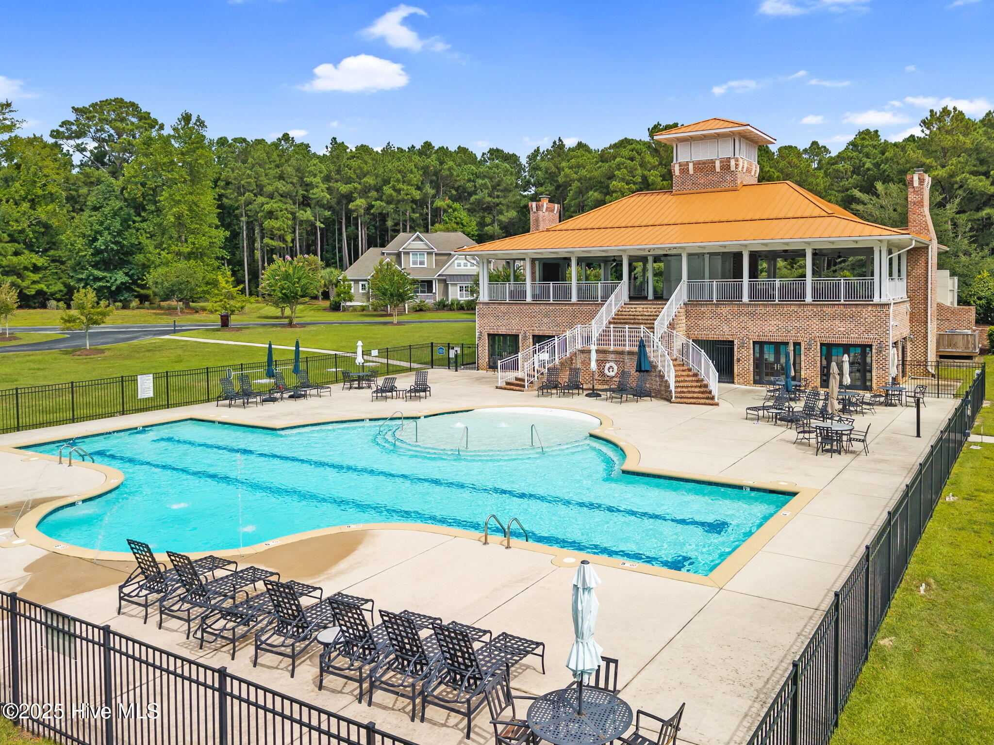 135 135 Hydrangea Lane