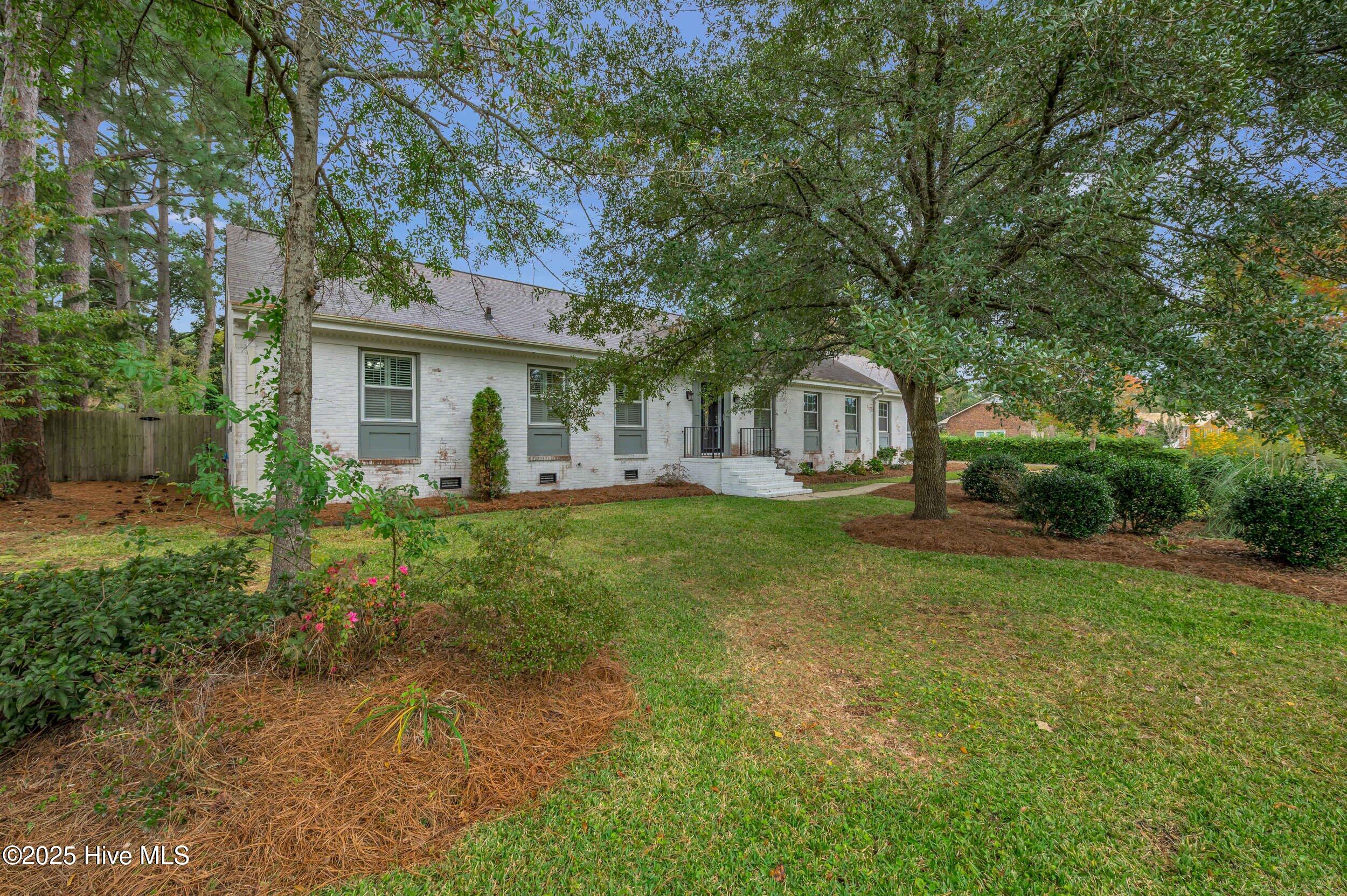 113 Yorkshire Lane