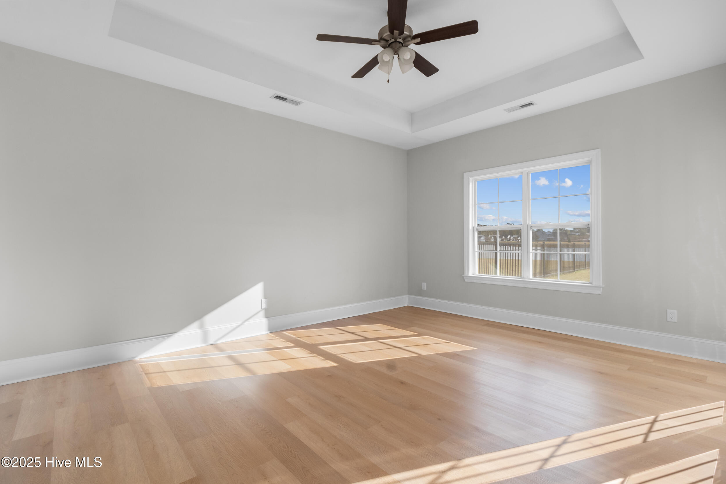 215 Hanover Lakes Drive