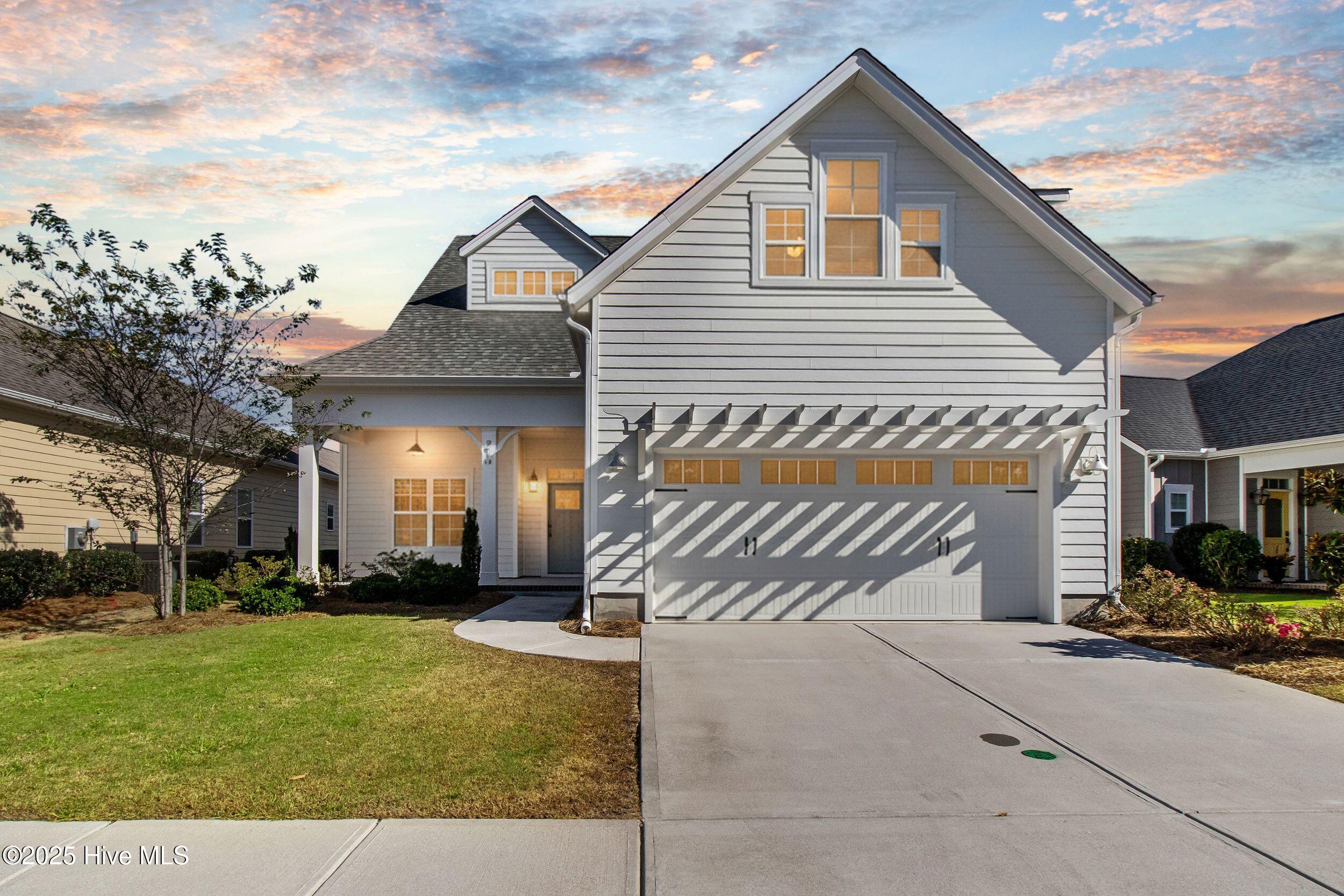 215 Hanover Lakes Drive