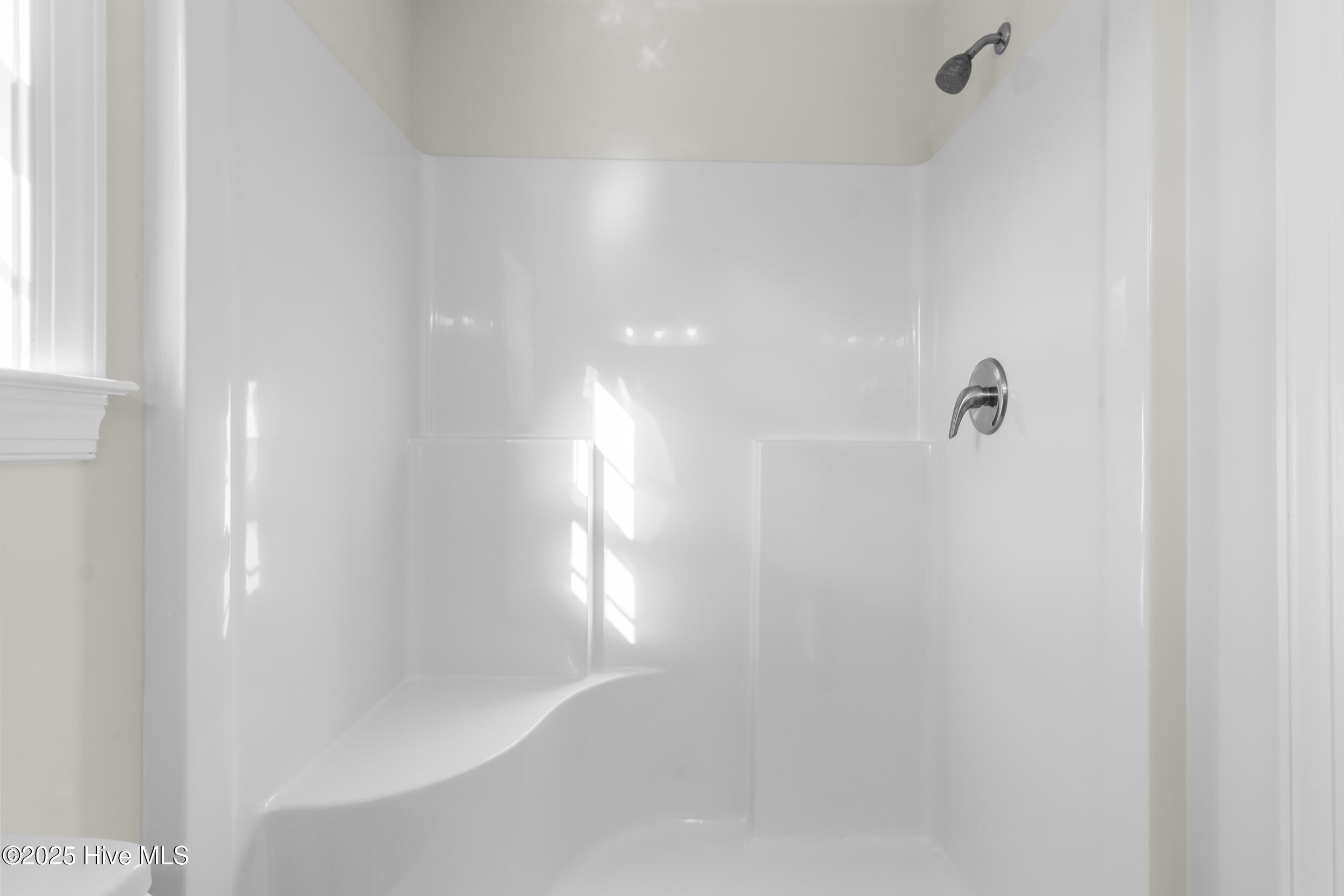 215 Hanover Lakes Drive