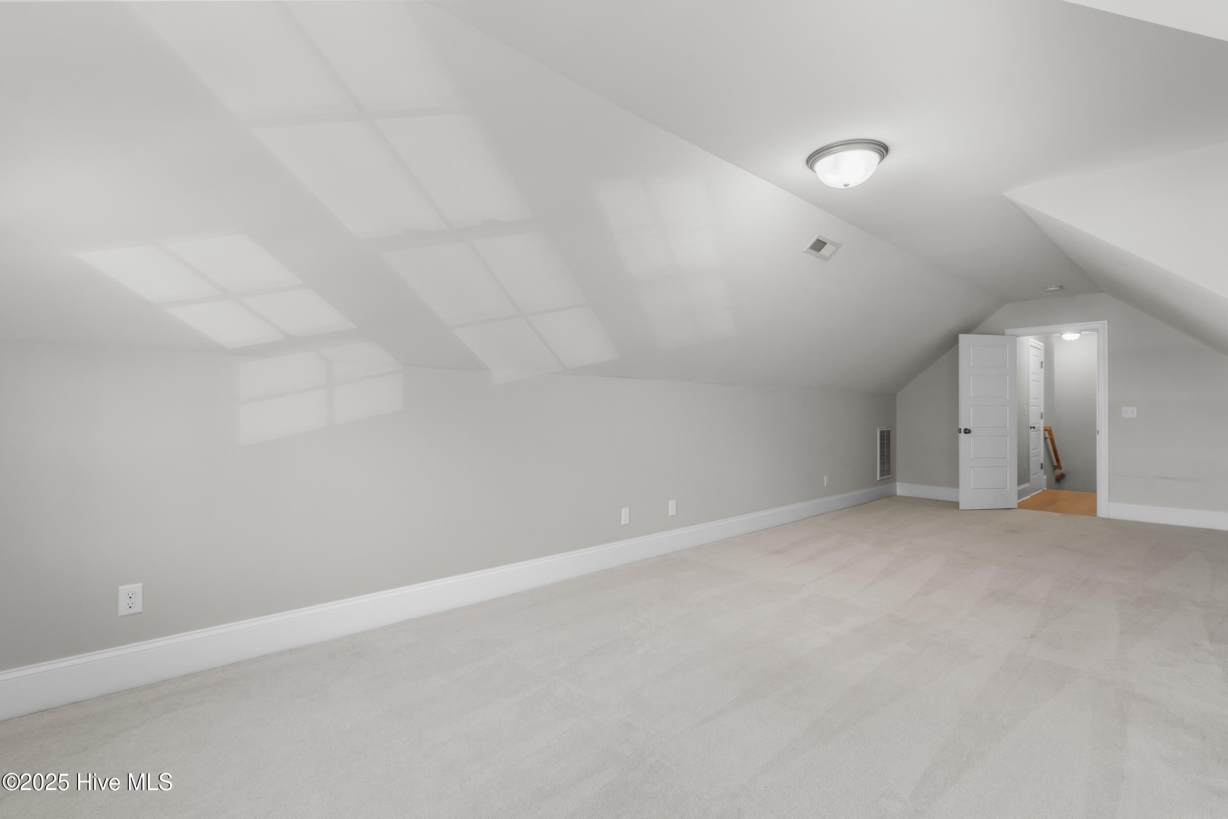 215 Hanover Lakes Drive