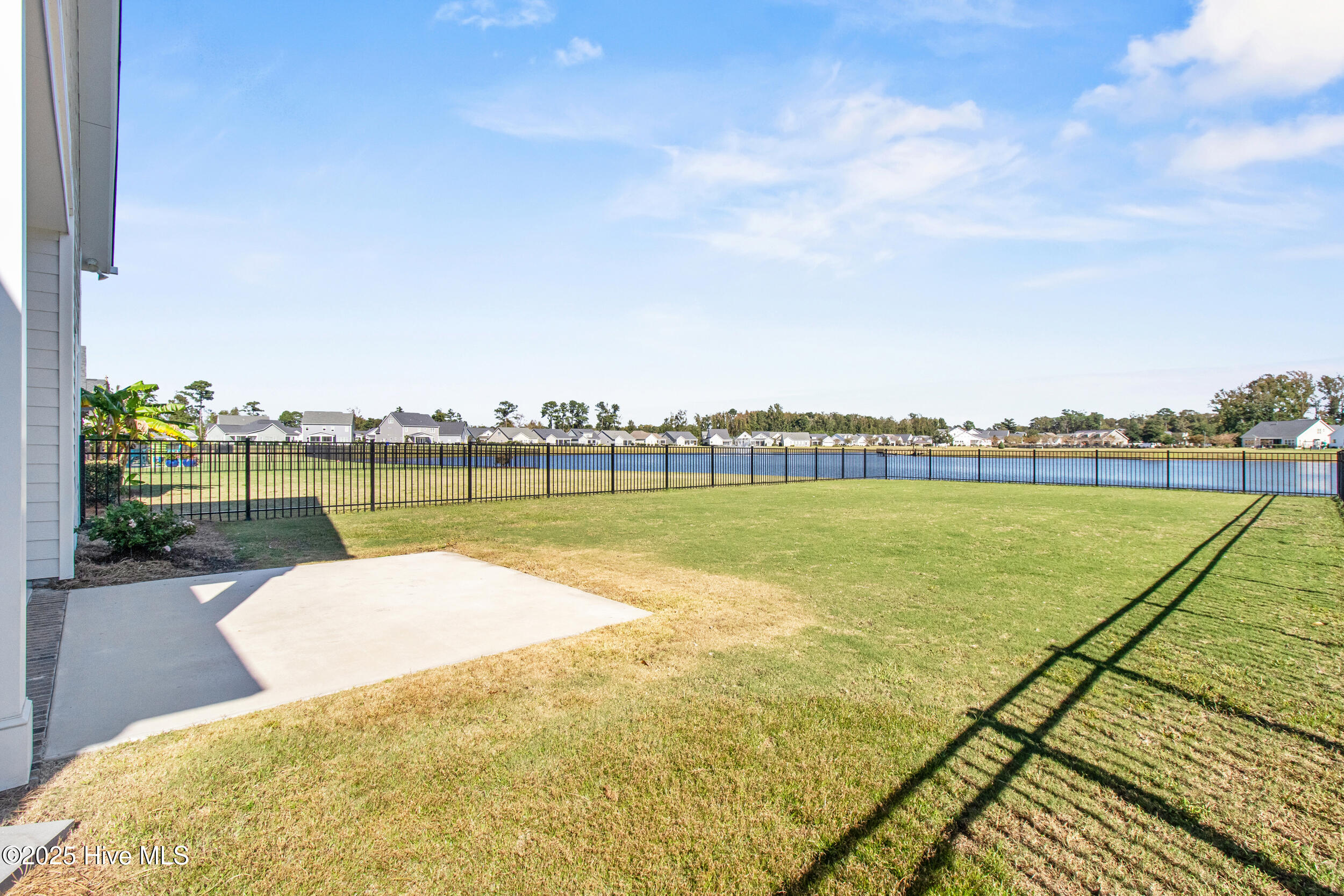 215 Hanover Lakes Drive