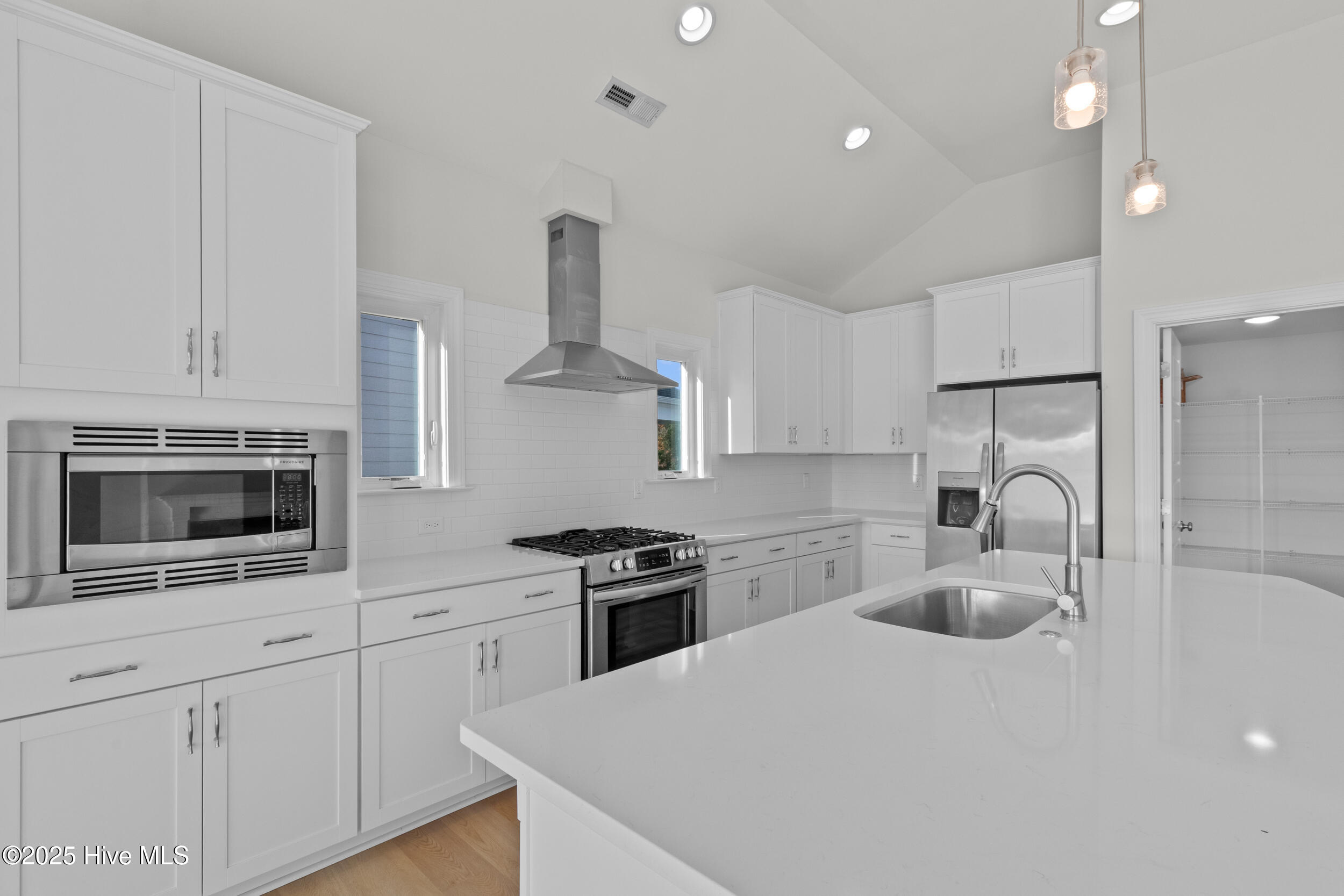 215 Hanover Lakes Drive