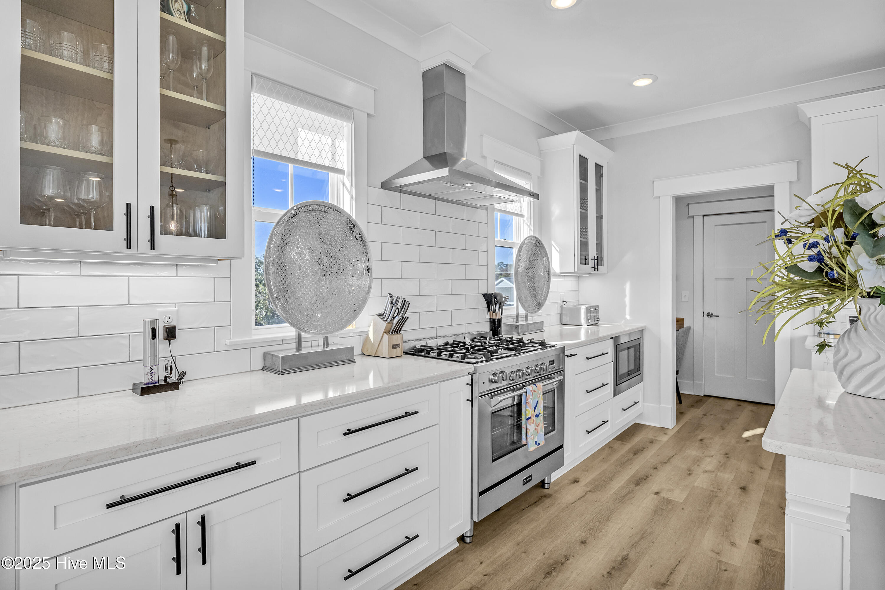 611 Third Street S