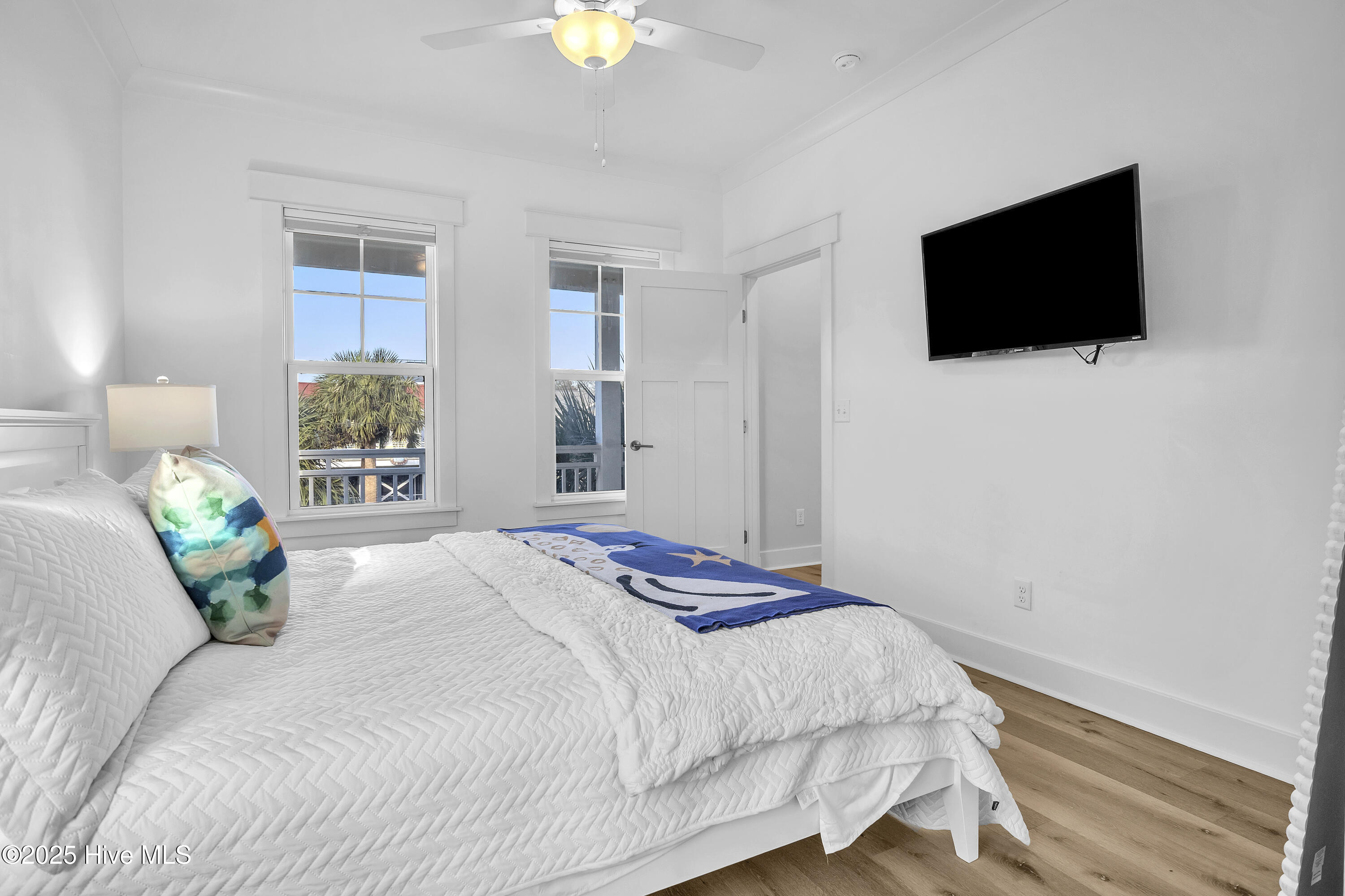 611 Third Street S