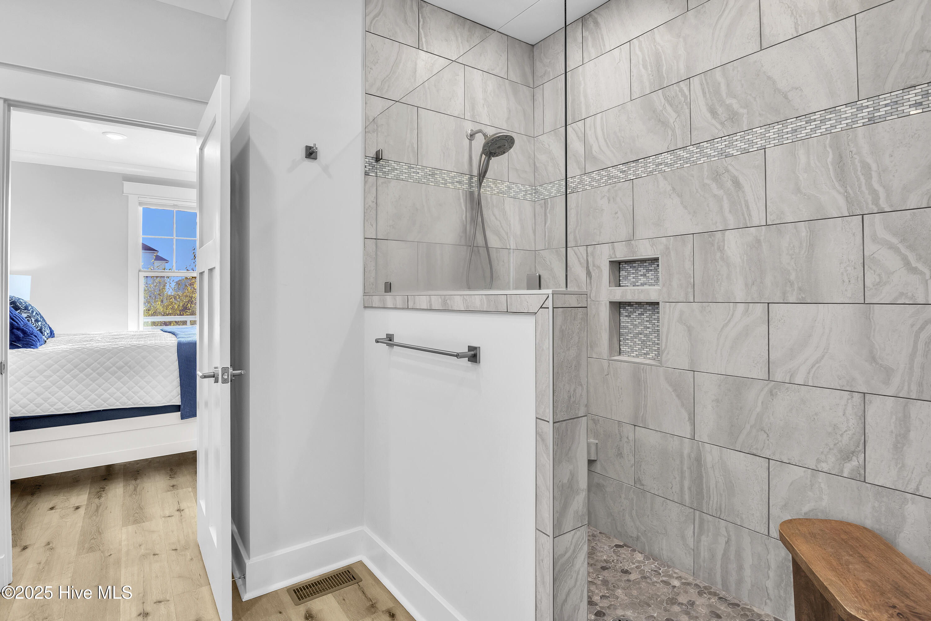 611 Third Street S