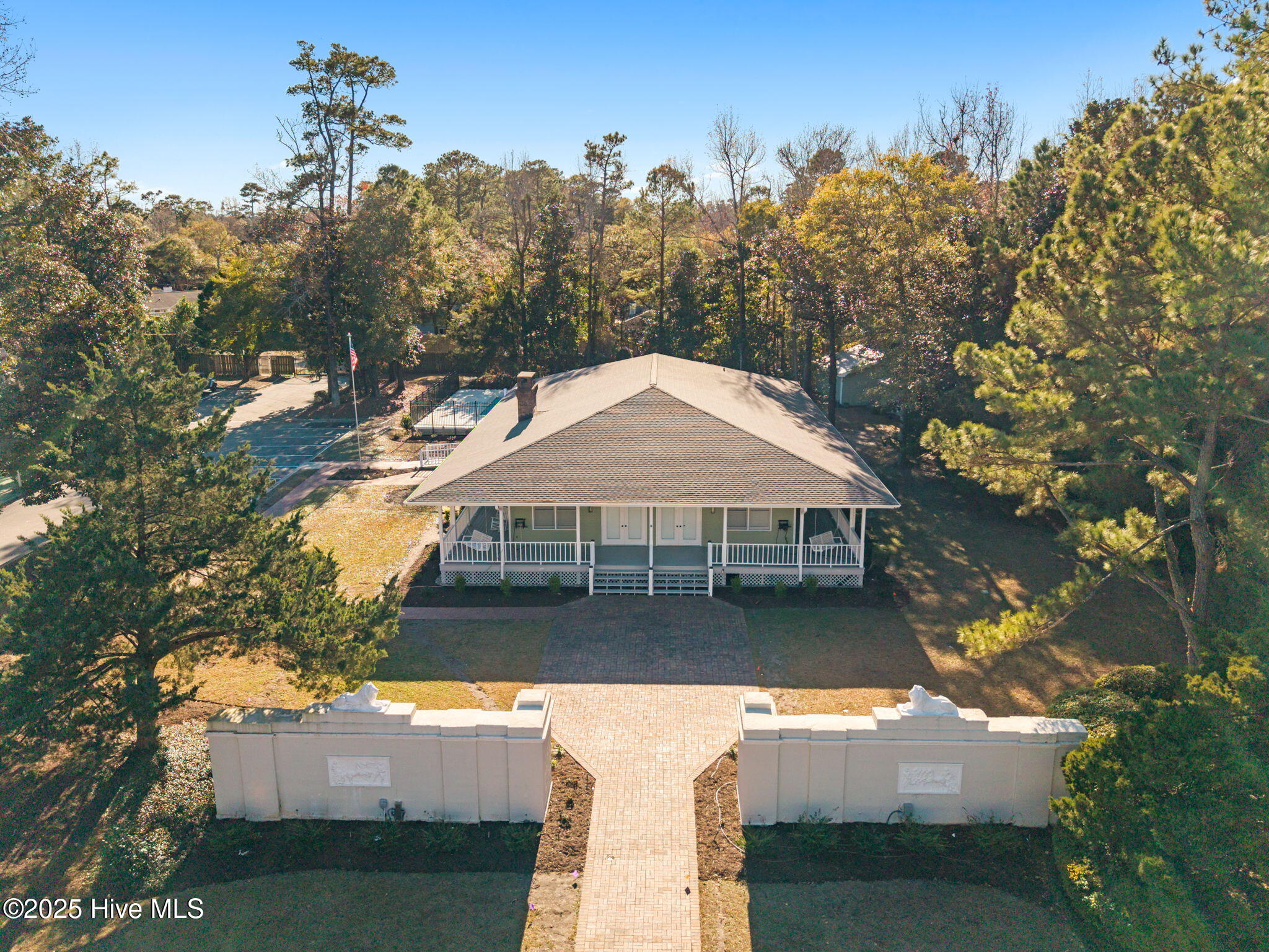 1800 Eastwood Road 230