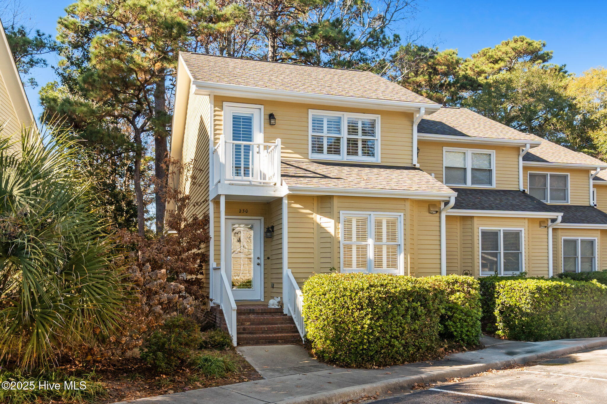 1800 Eastwood Road 230