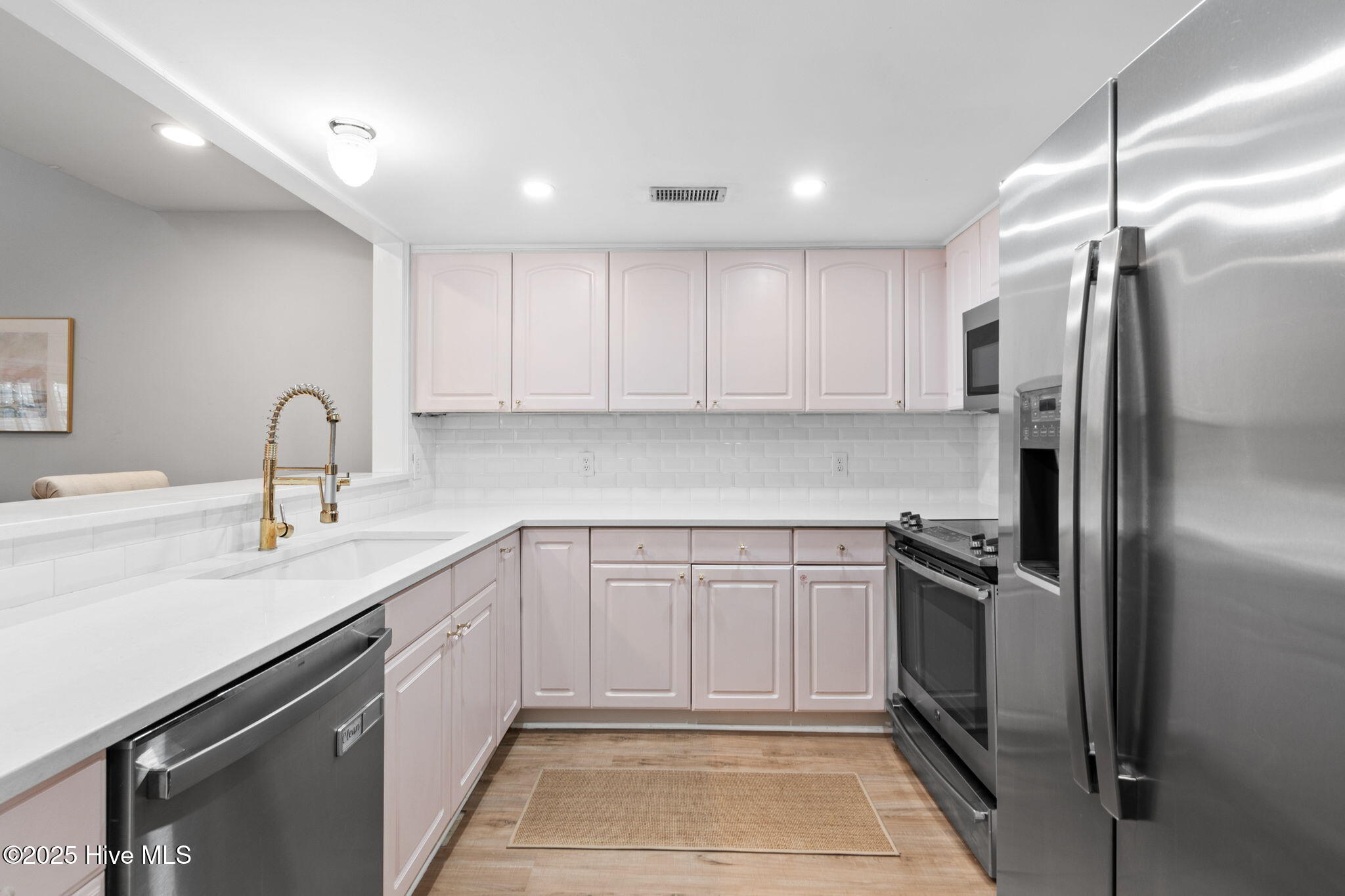 1800 Eastwood Road 230