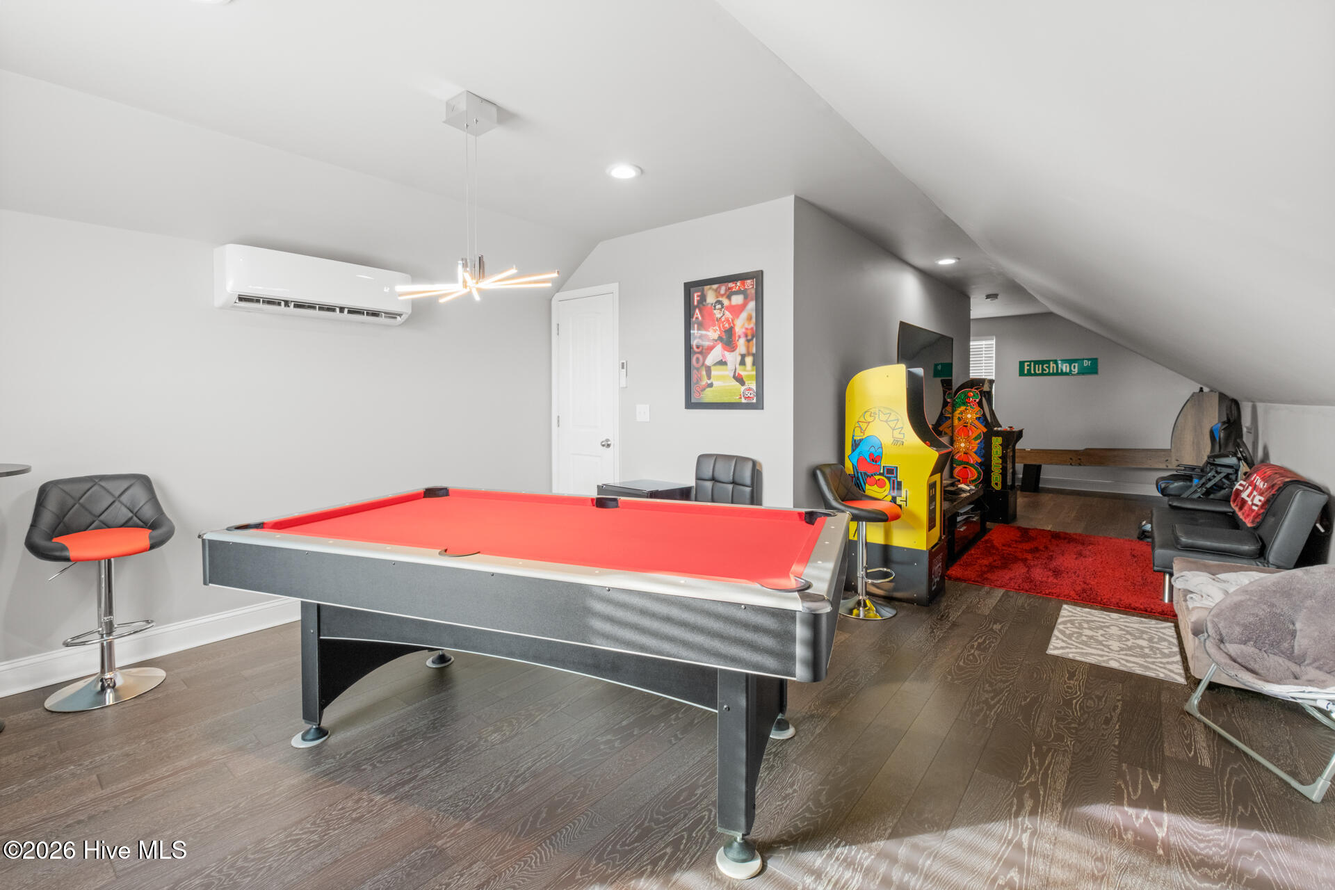 1625 Flushing Drive